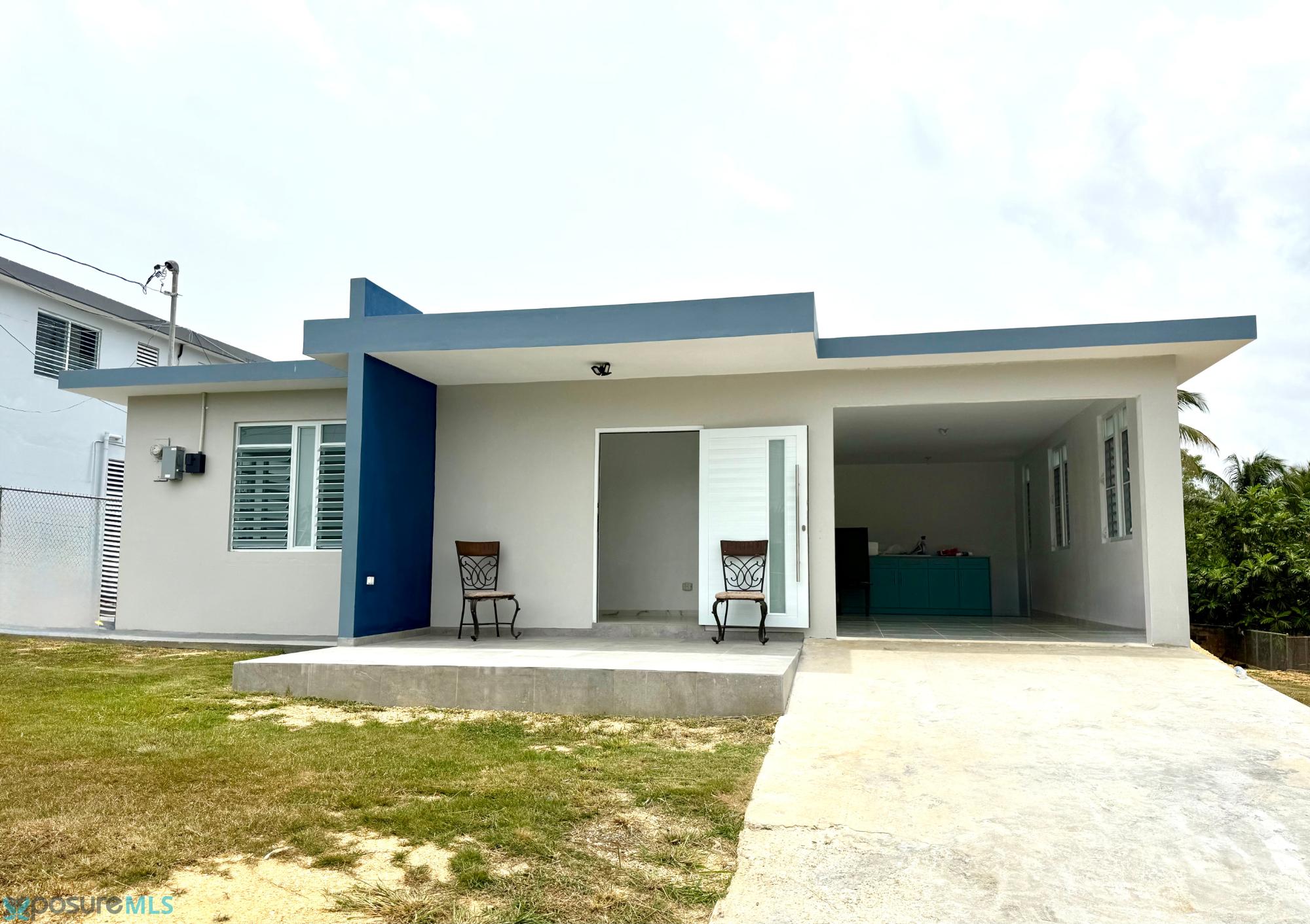 Casa en Alquiler - Aguadilla