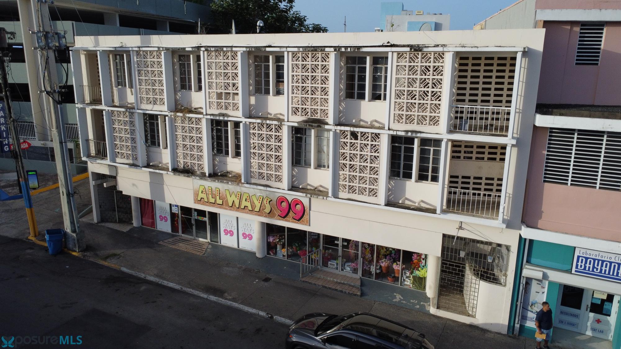 Casa en Venta - Aguadilla