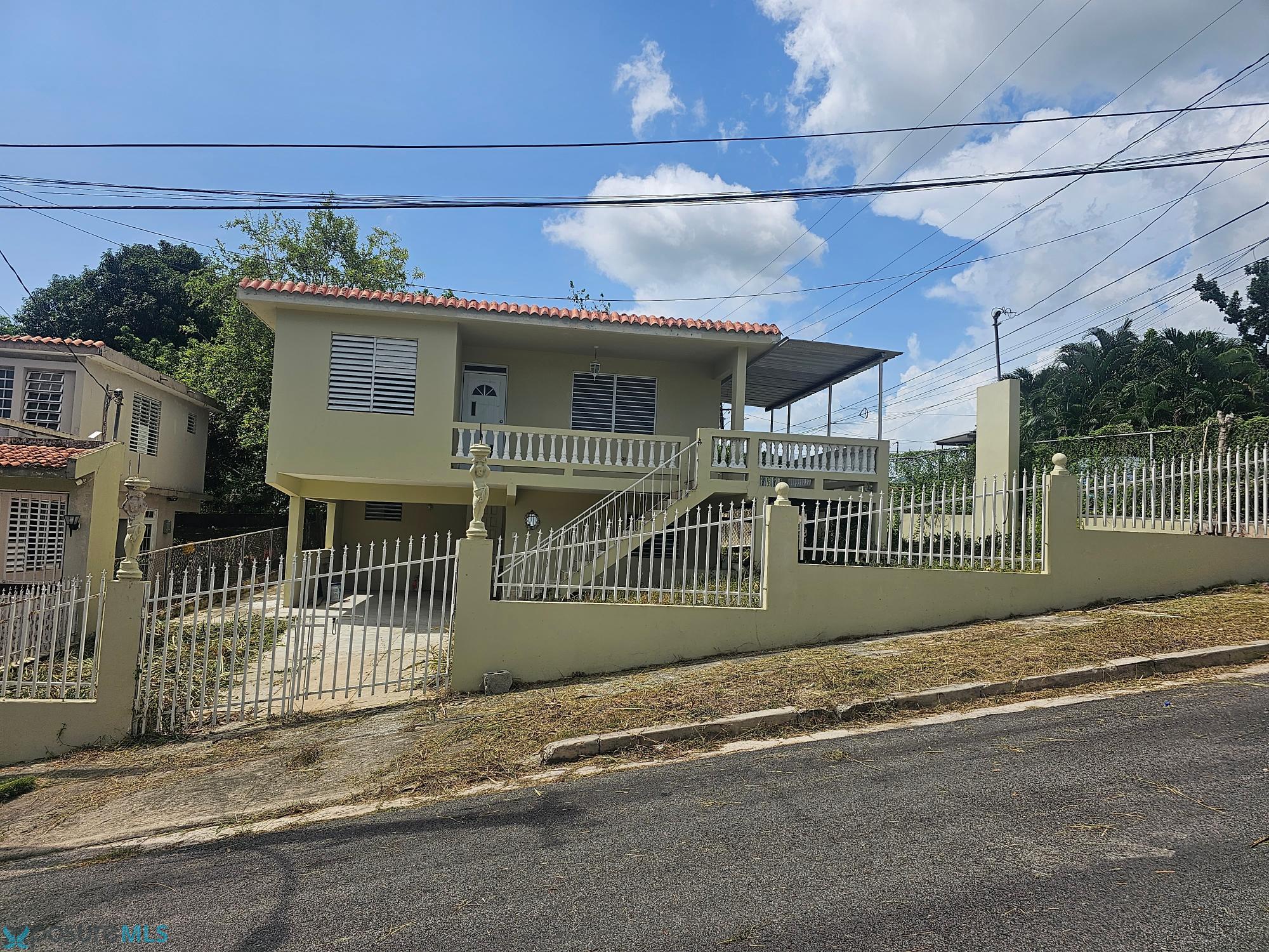 Casa en Venta - Cabo Rojo