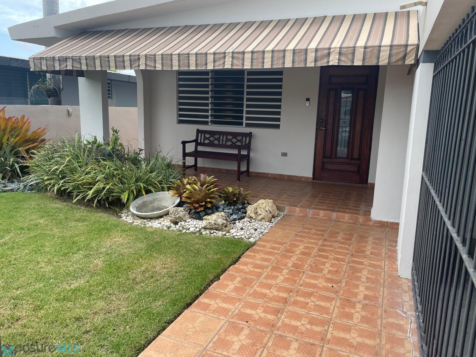 Casa en Alquiler - Ponce