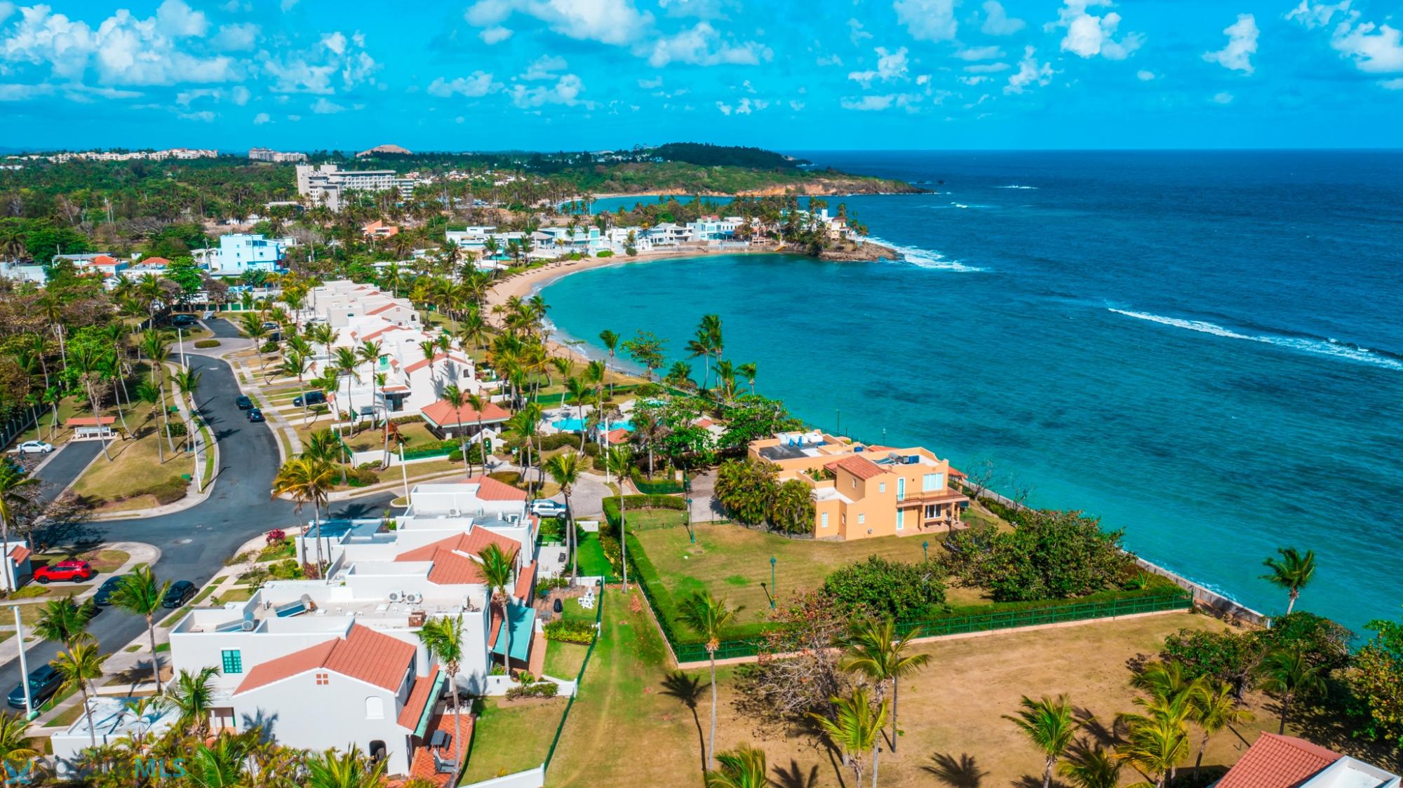 Townhouse en Venta - Dorado
