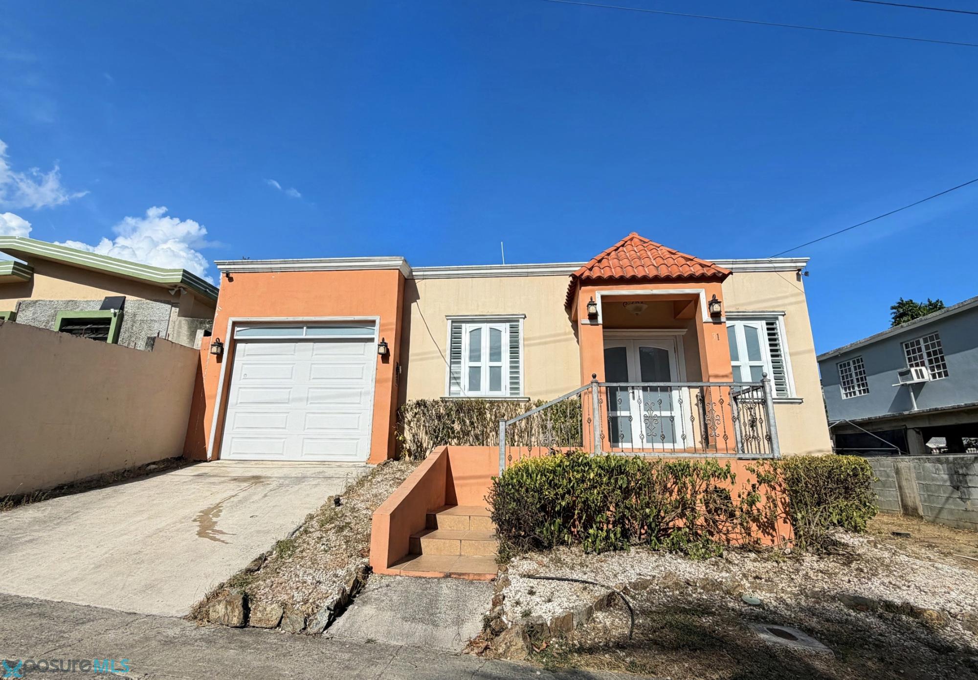 Casa en Alquiler - Ponce