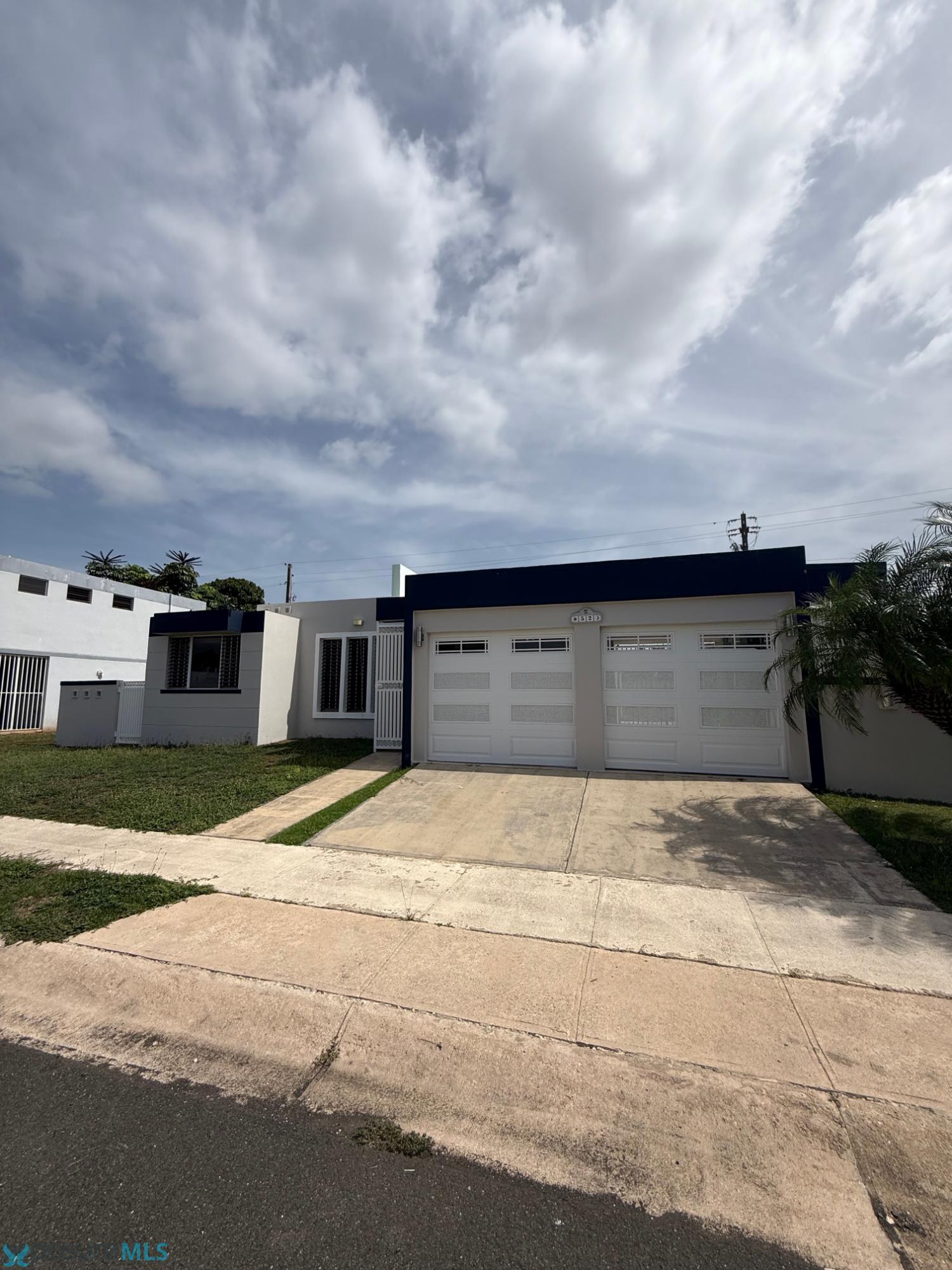 Casa en Alquiler - Dorado