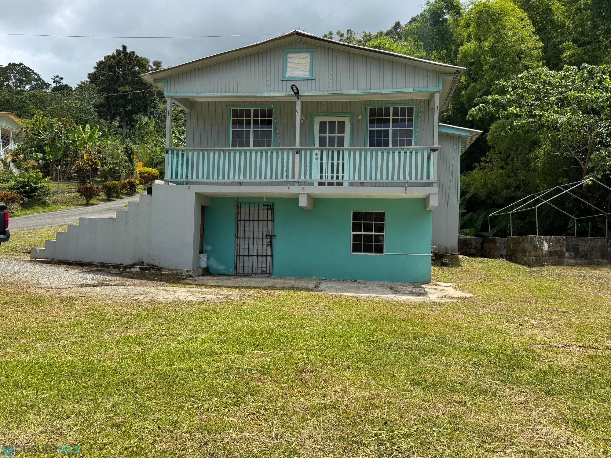 Casa en Venta - Adjuntas