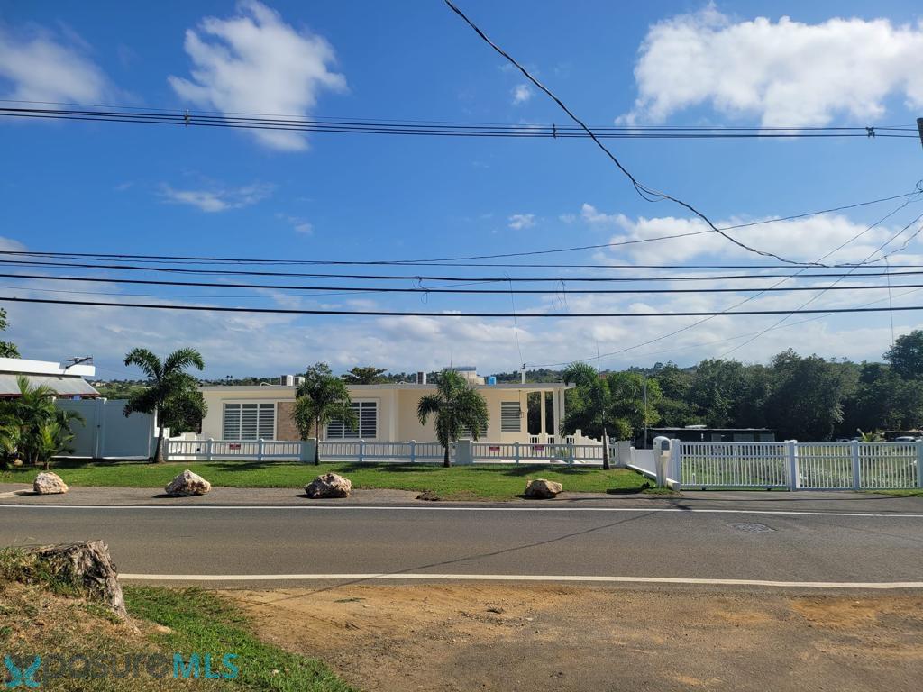 Residencia en Venta - Quebradillas