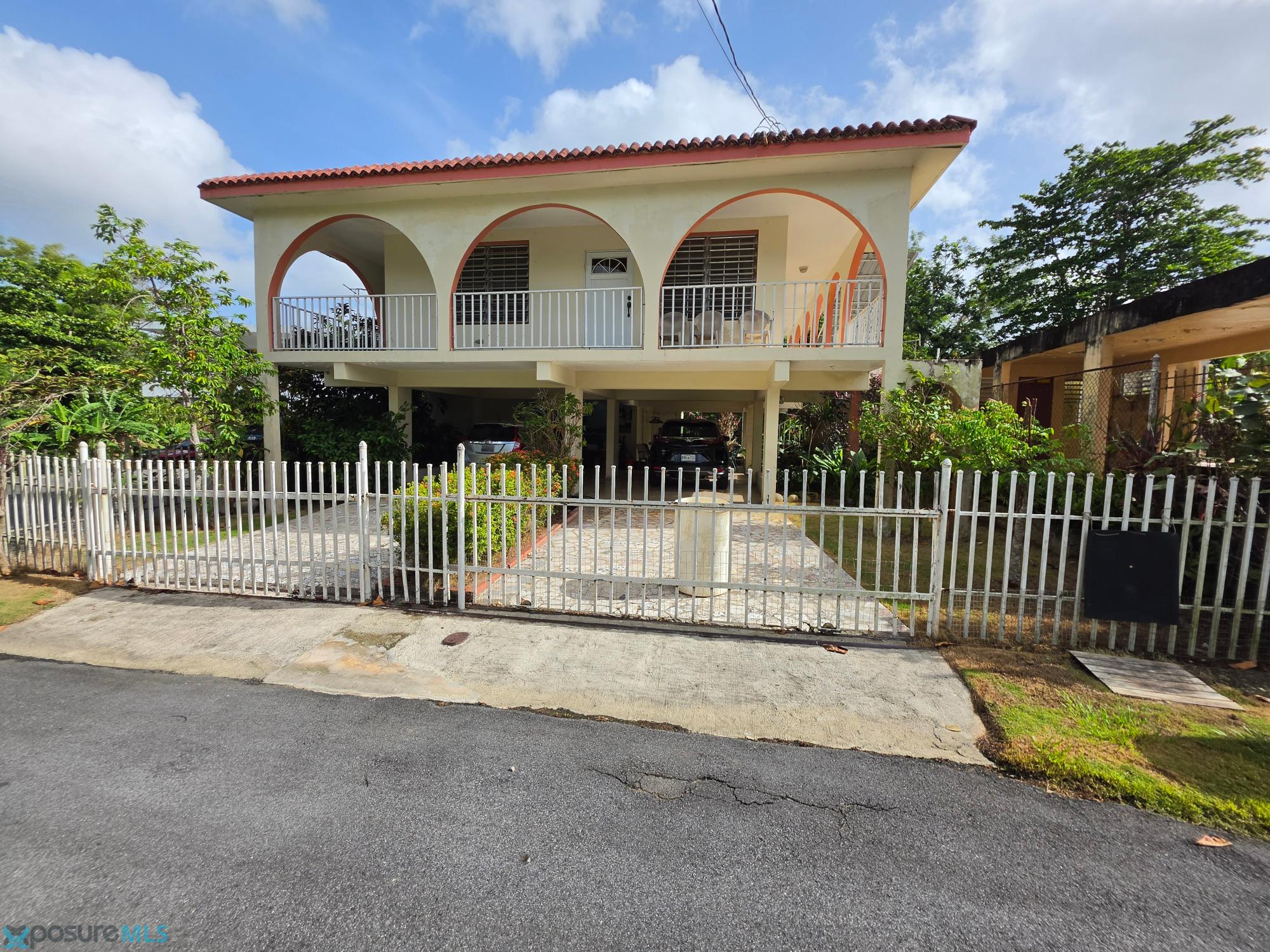 Casa en Venta - Toa Alta