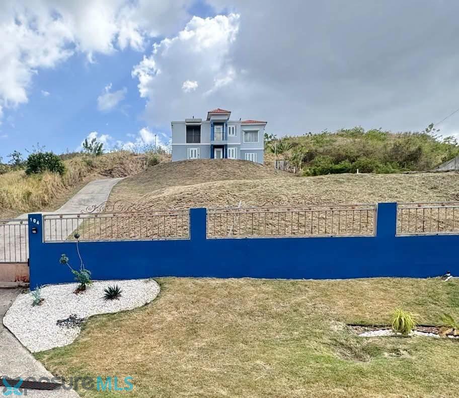 Casa en Venta - Coamo