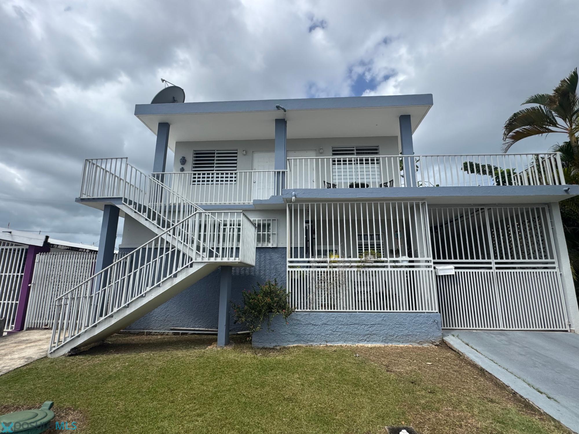 Residencia en Alquiler - Bayamón