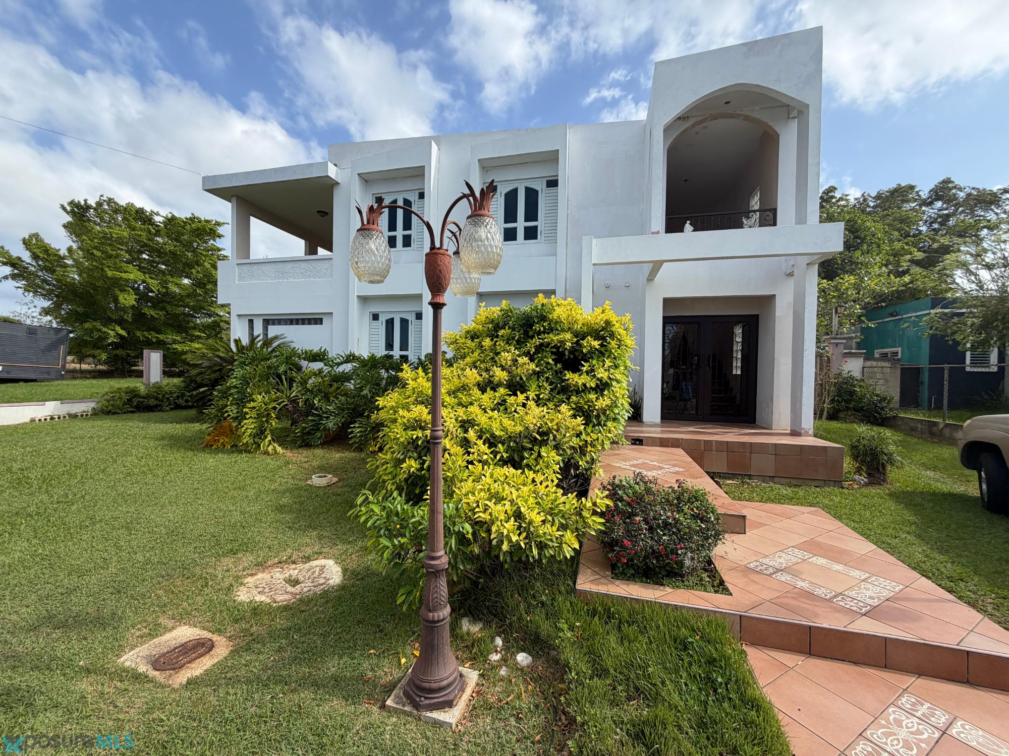Residencia en Venta - Aguadilla