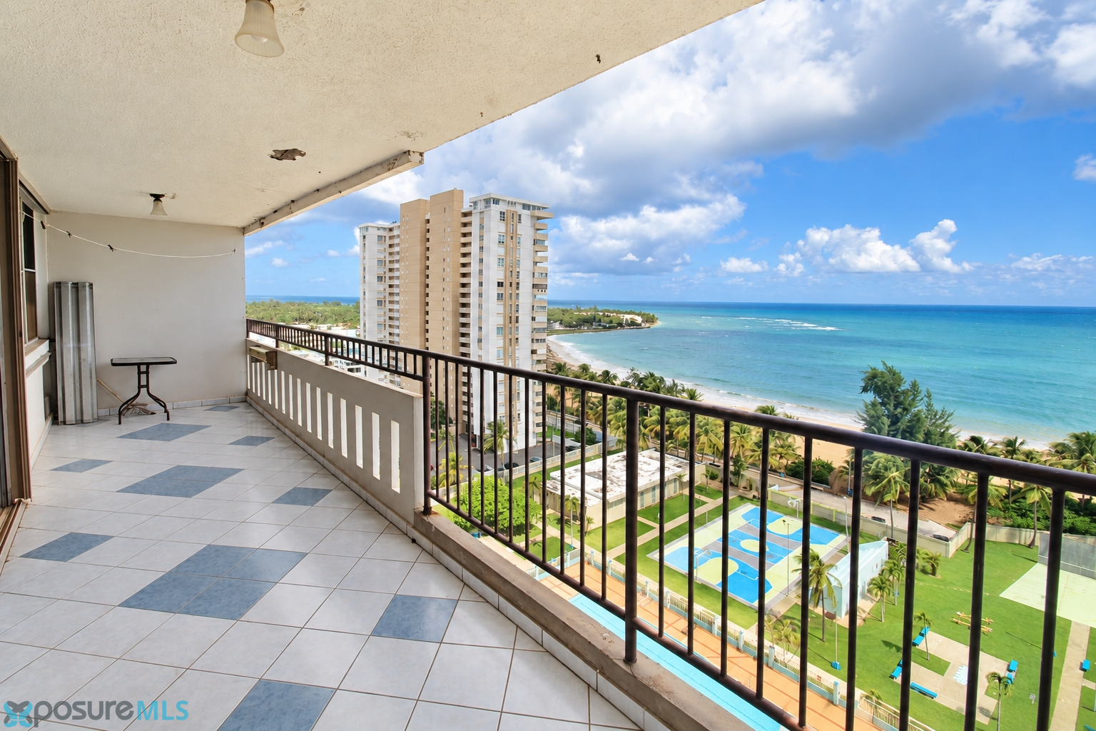 Apartamento en Venta - Luquillo