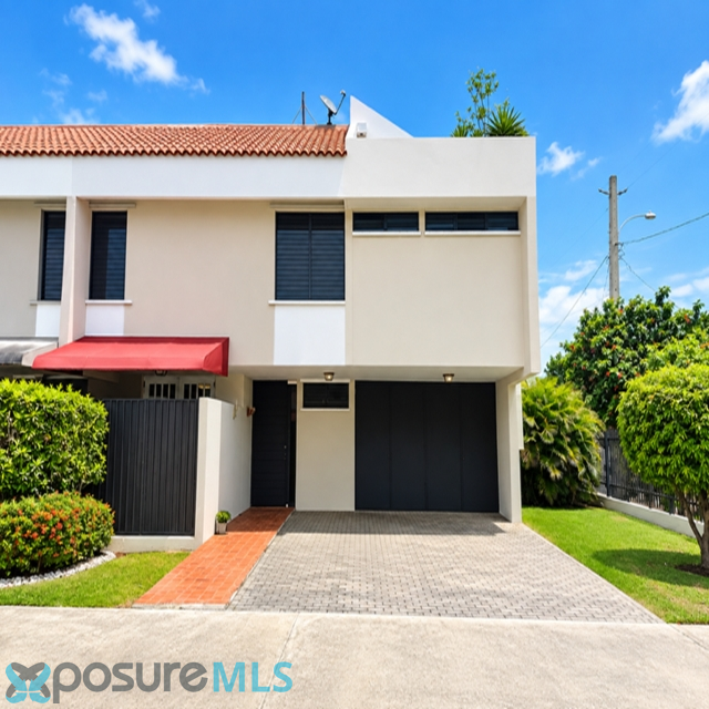 Townhouse en Venta - Ponce