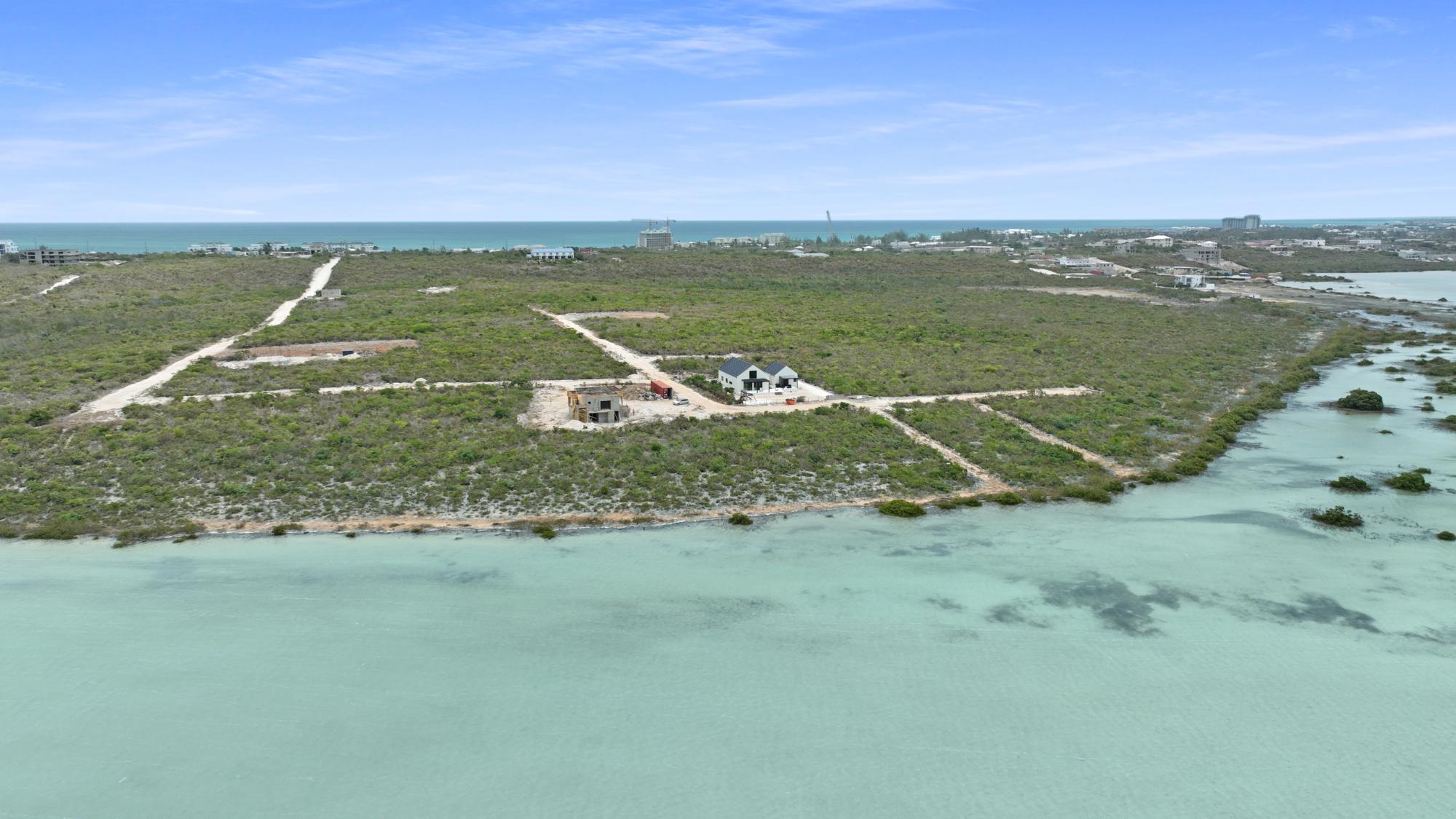 85 TRADEWINDS ESTATES
