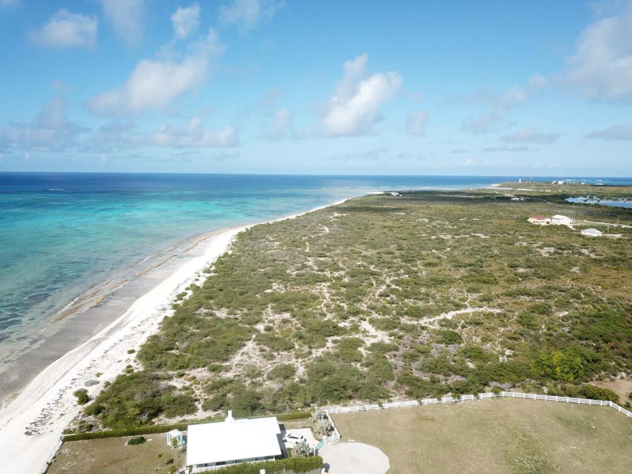 34 AC WEST COAST OCEAN FRONT