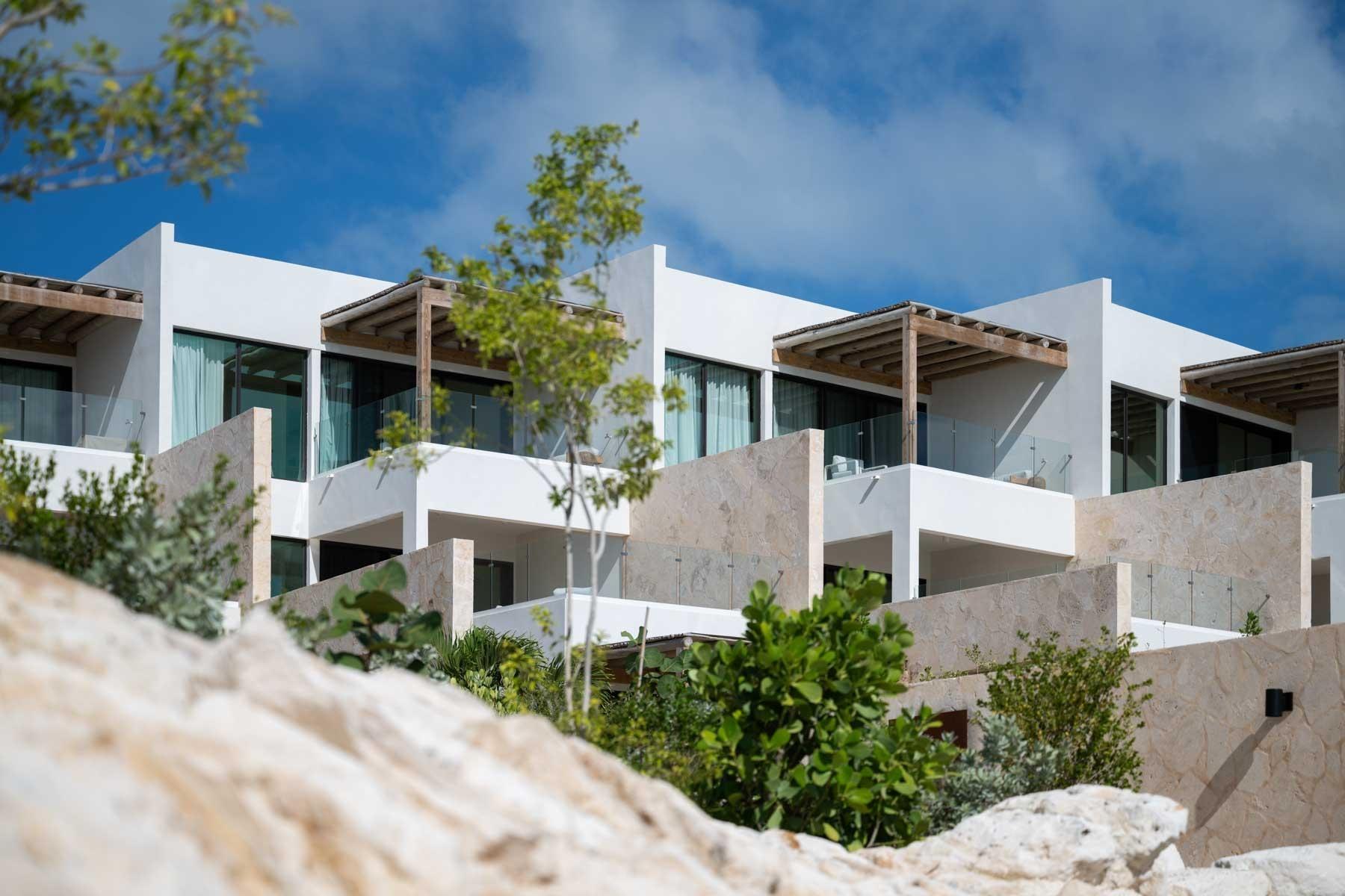 THE STRAND - THE VILLAS — photo 4