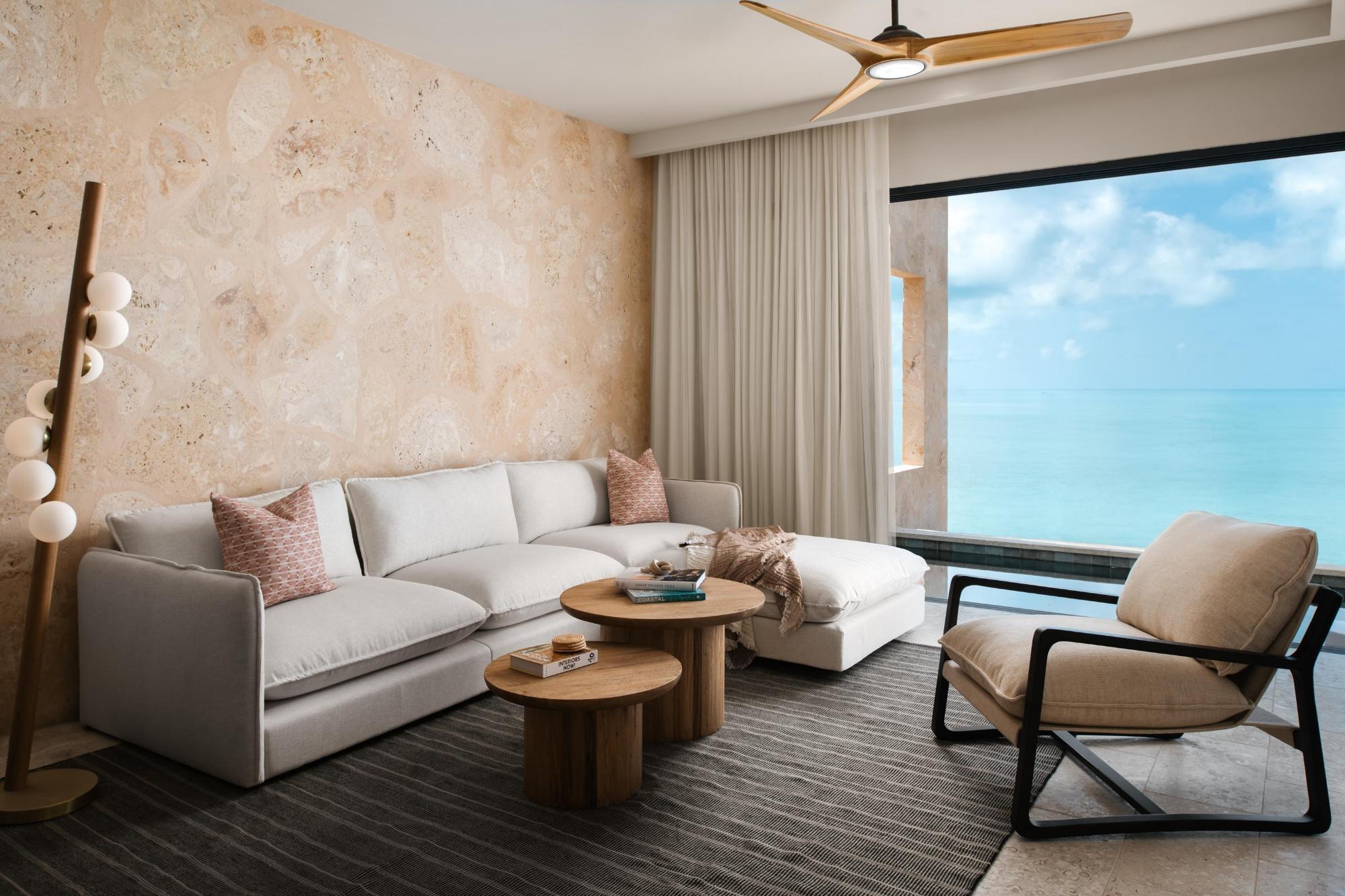 C6 - The Strand Turks & Caicos