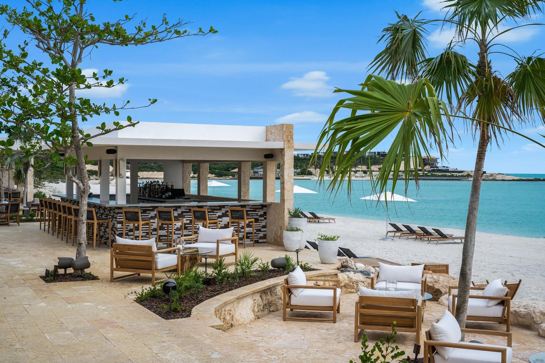 C6 - The Strand Turks & Caicos