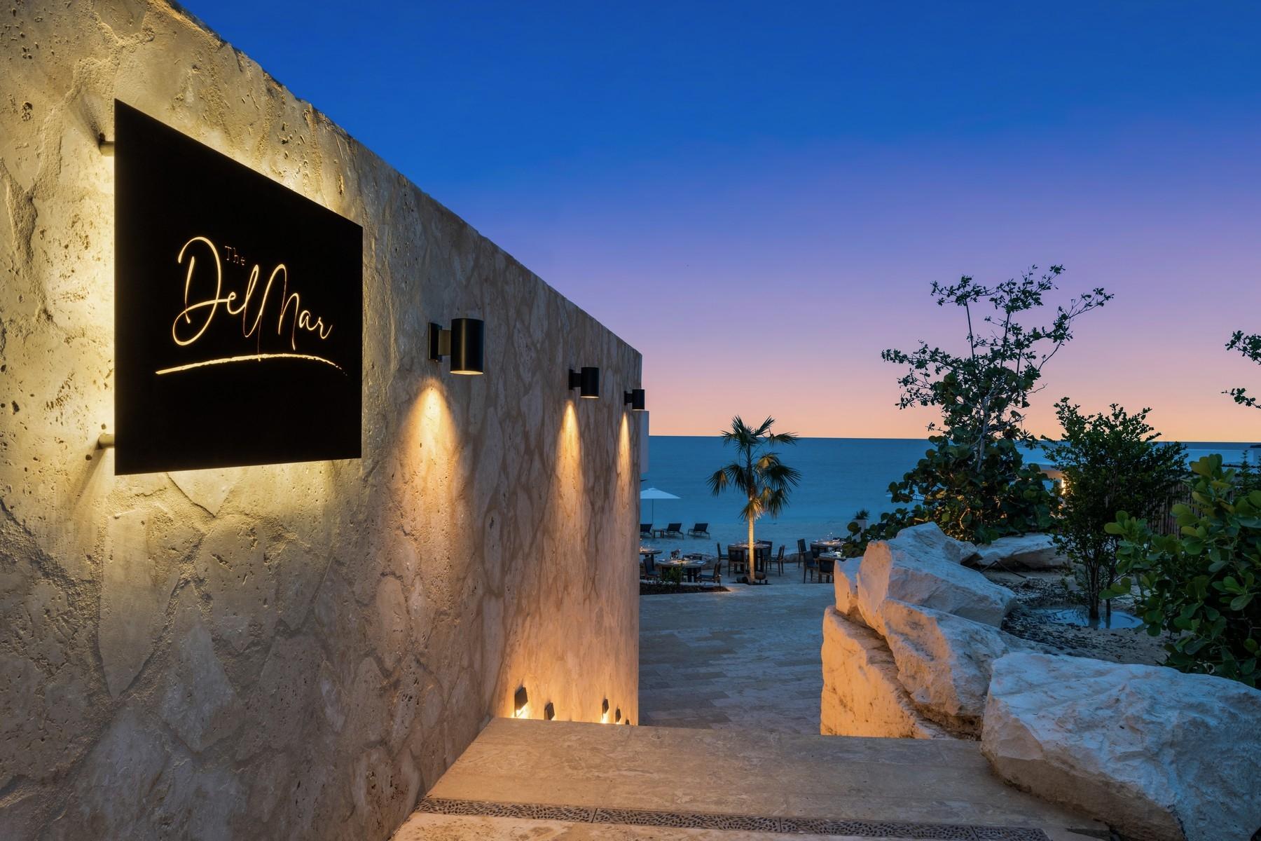 C6 - The Strand Turks & Caicos