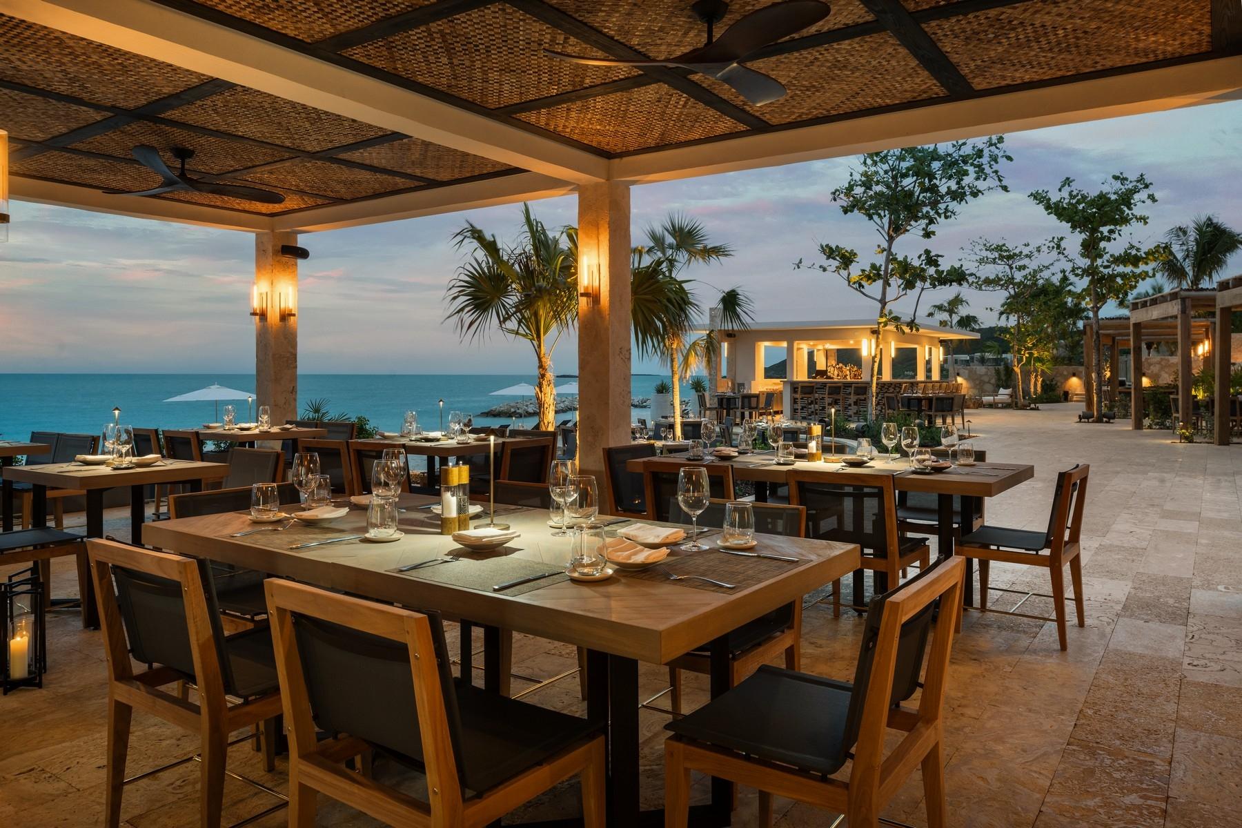 C6 - The Strand Turks & Caicos