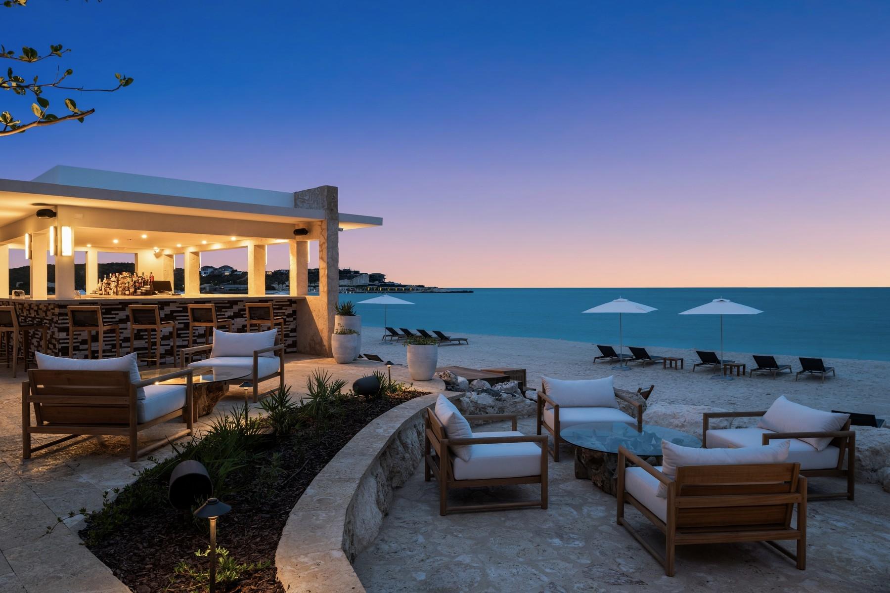 C6 - The Strand Turks & Caicos