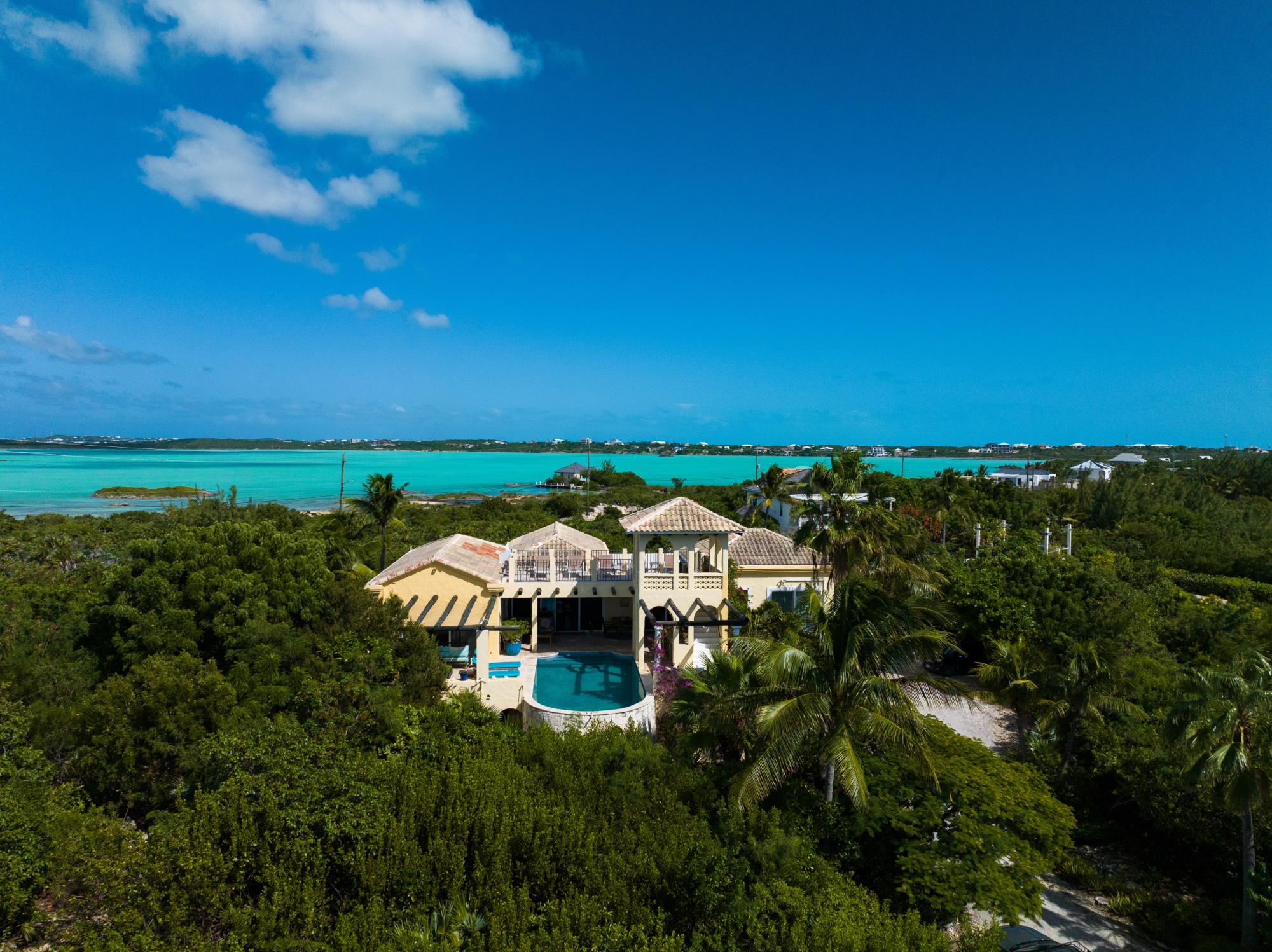 VILLA JASMINE  SUNSET BAY — photo 3