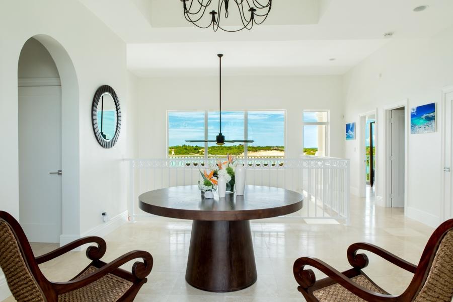 Sunset Close Villa
