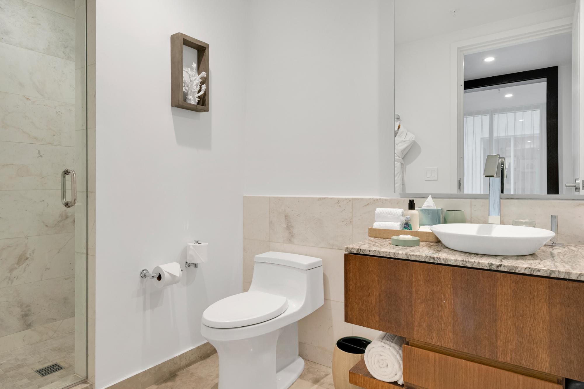 Unit 1095 Ritz Carlton Residences 2BR/3BA