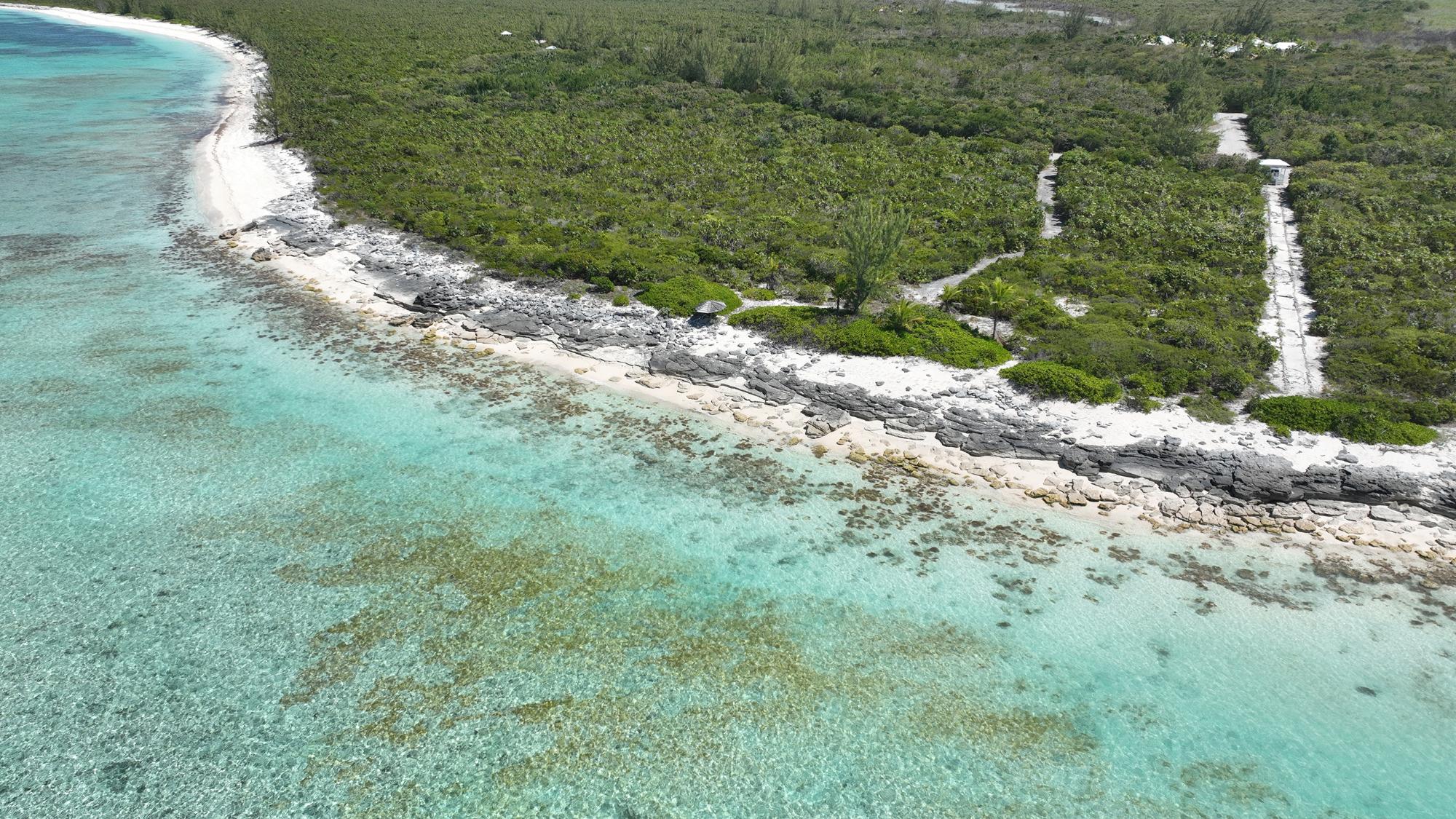SANDY POINT — photo 3
