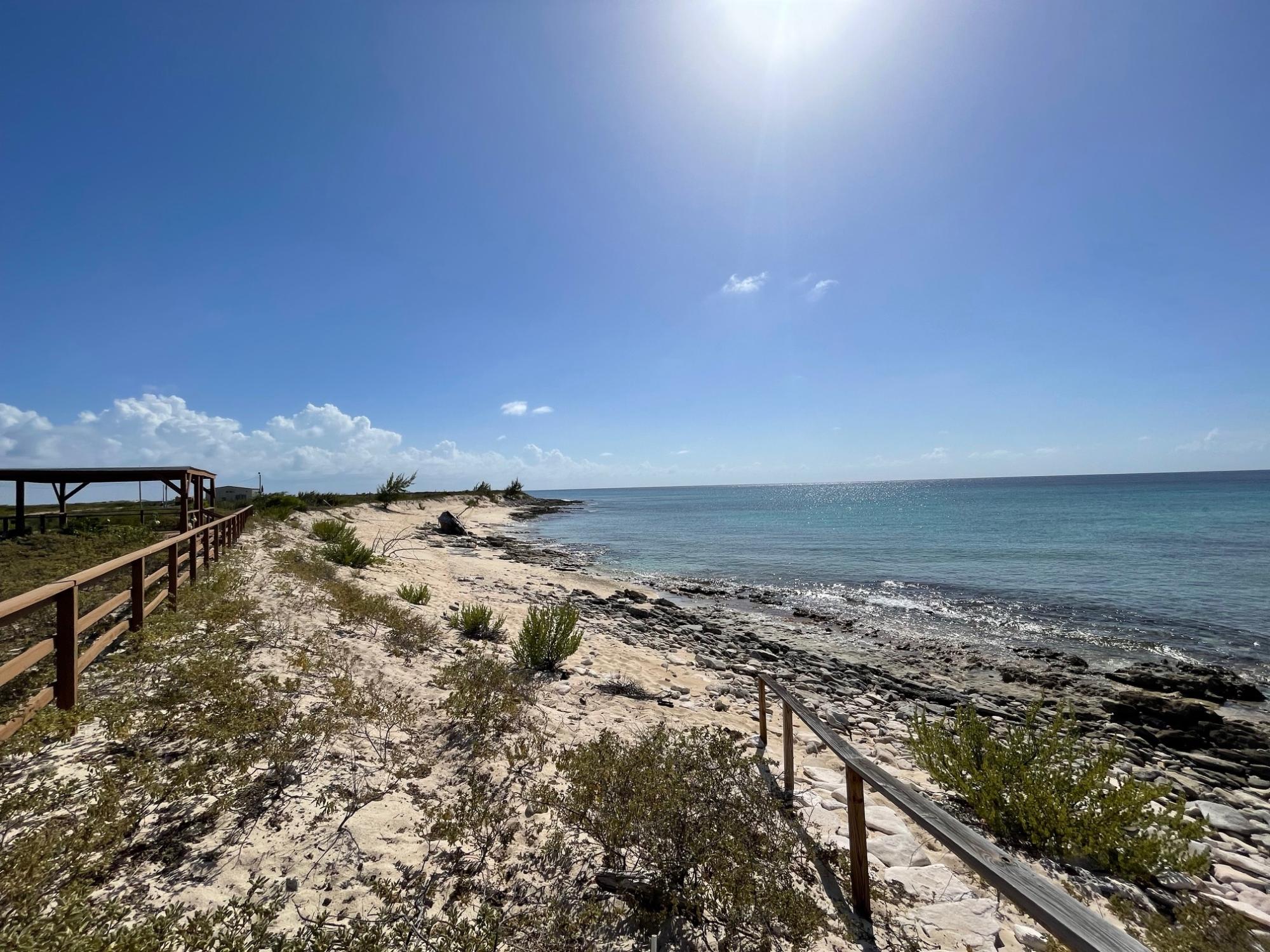 SALT CAY OCEAN FRONT — photo 5
