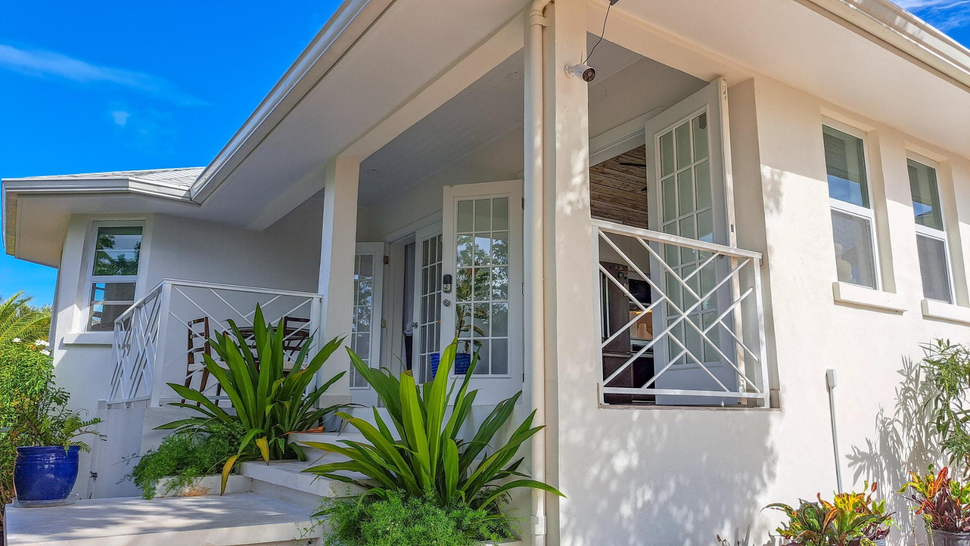 Beau Soleil Villa, 178 Chalk Sound Road