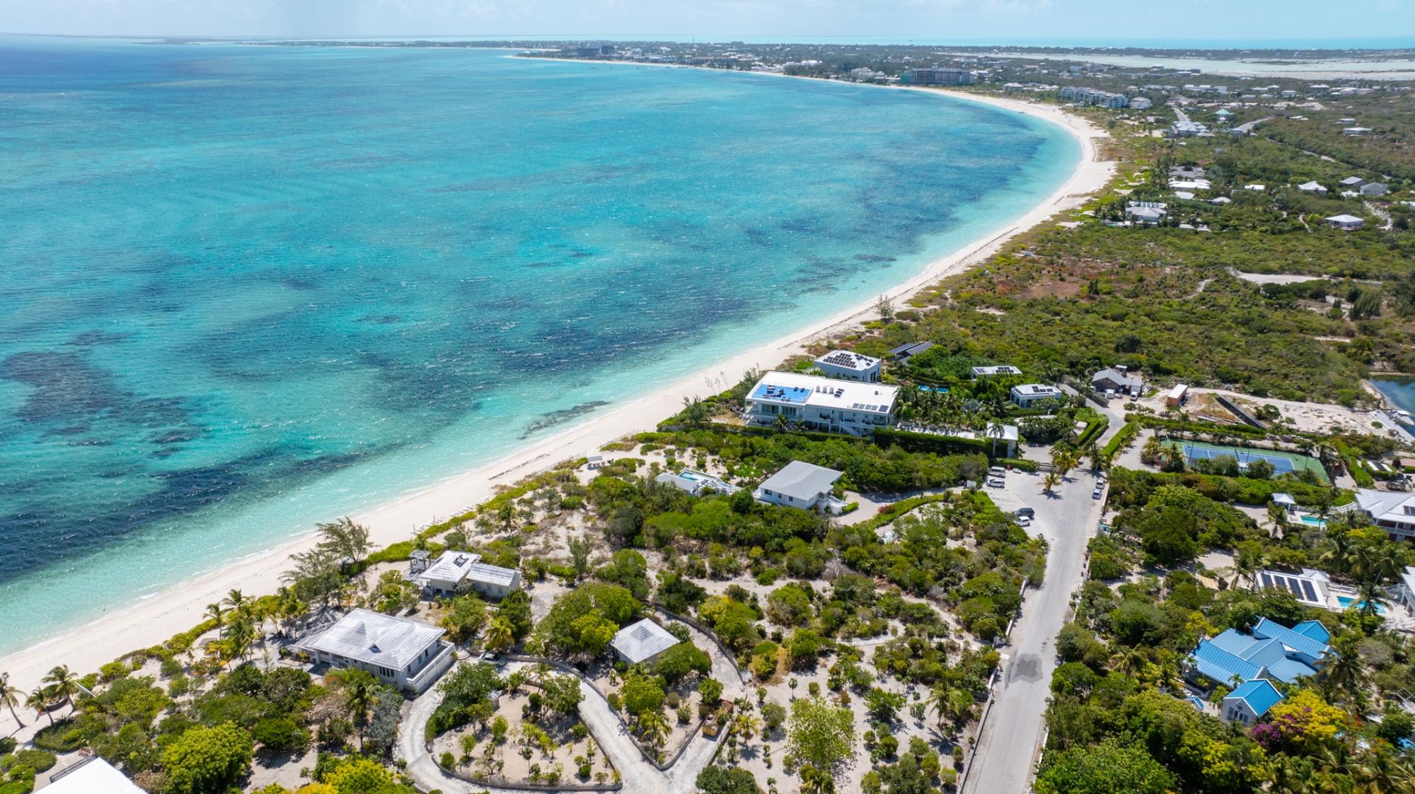 TURTLE COVE BEACHFRONT — photo 4