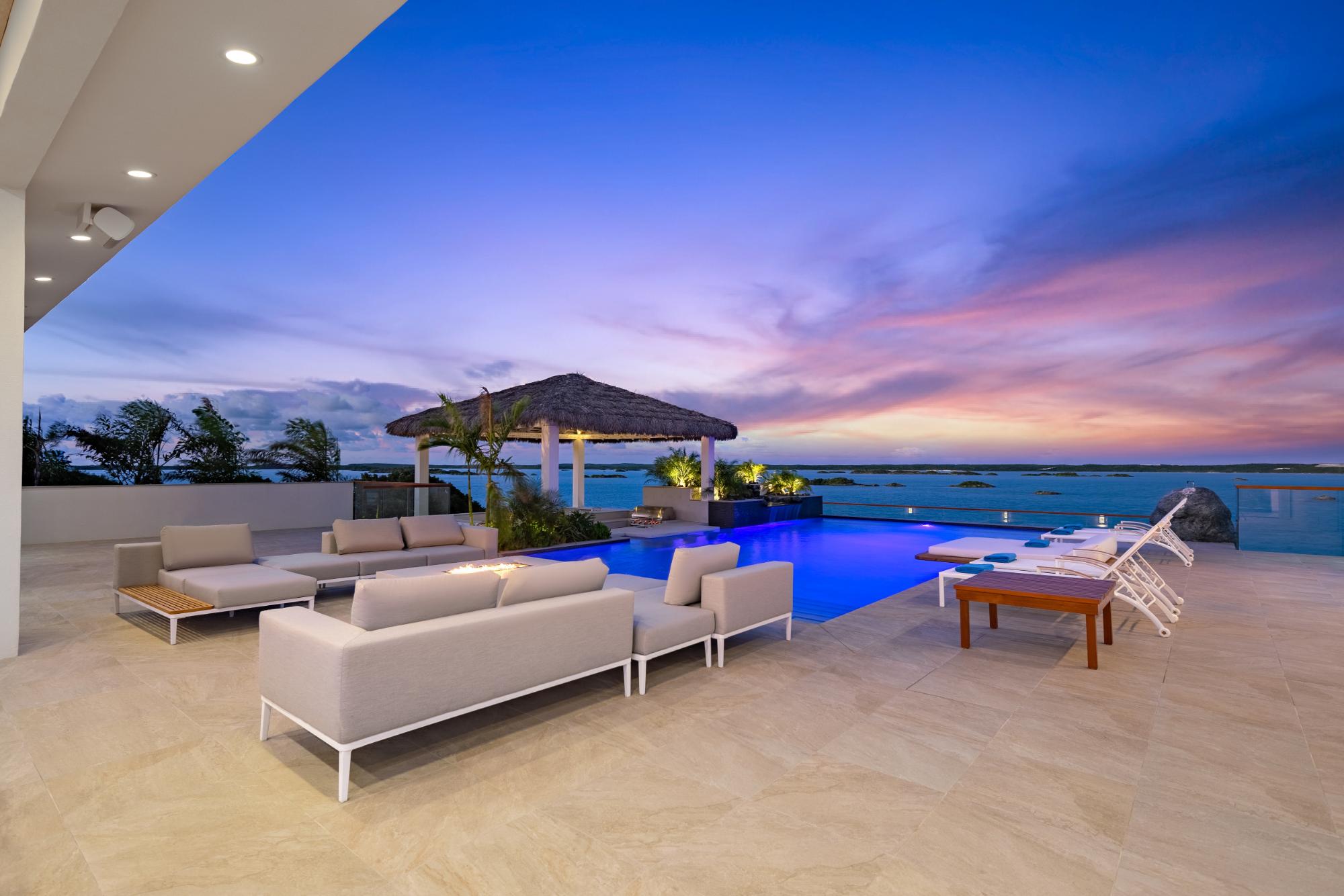 Ocean Breeze Villa Chalk Sound
