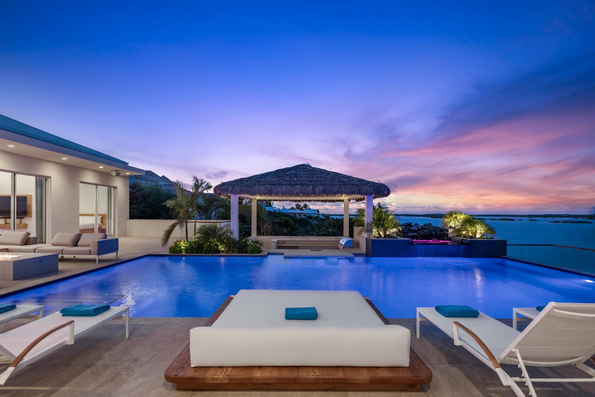 Ocean Breeze Villa Chalk Sound