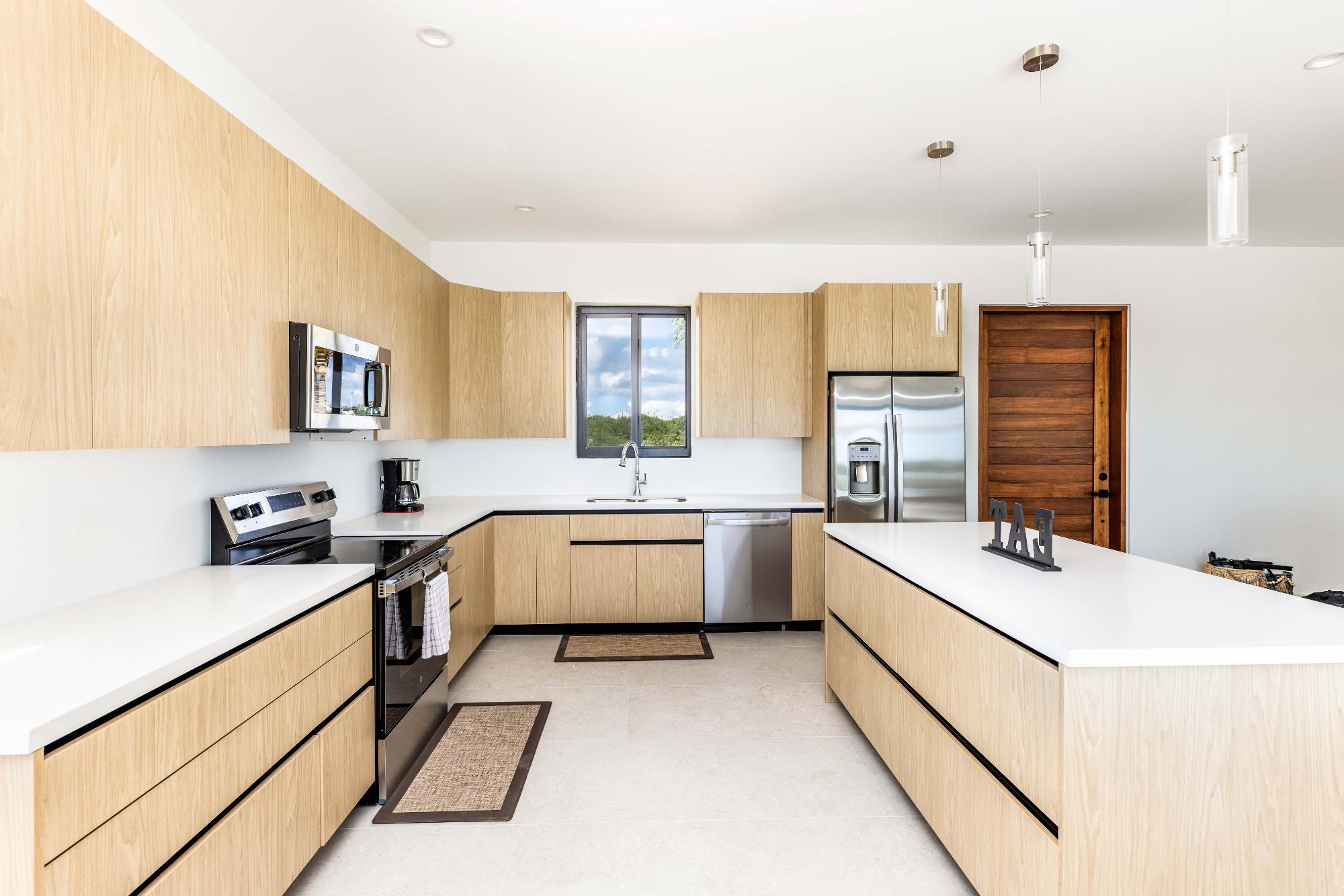 1 Lakeview Villas