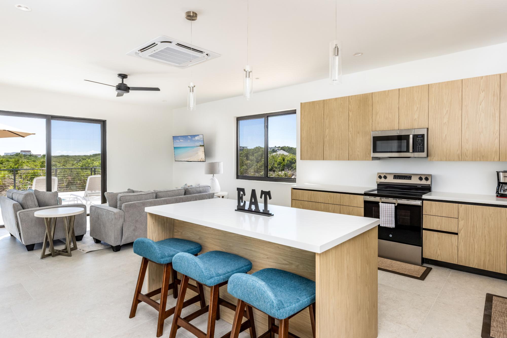 1 Lakeview Villas