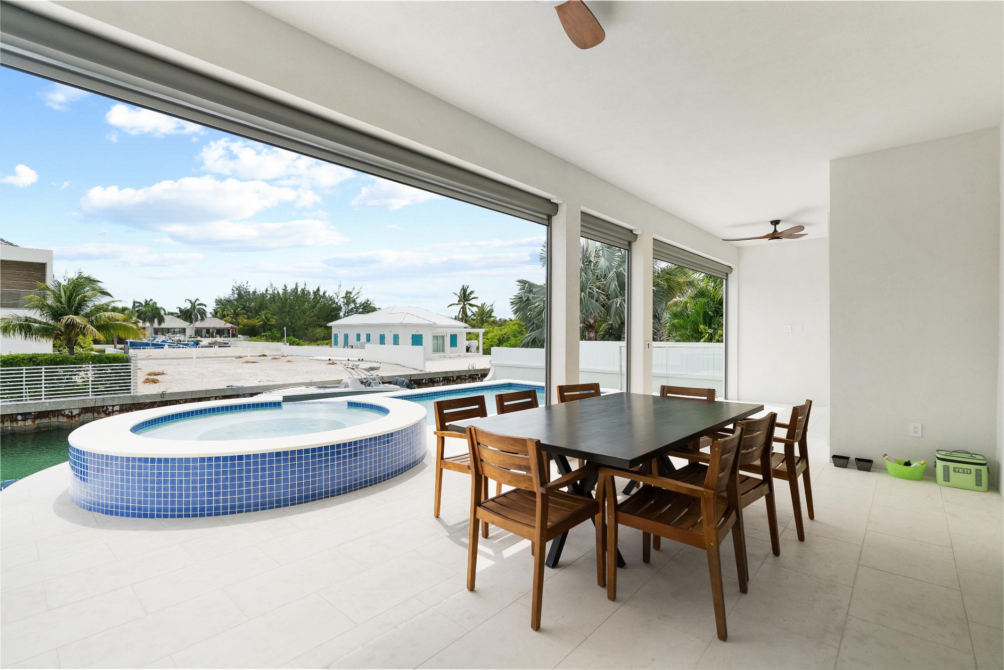 KIRA ISLES, LEEWARD — photo 5