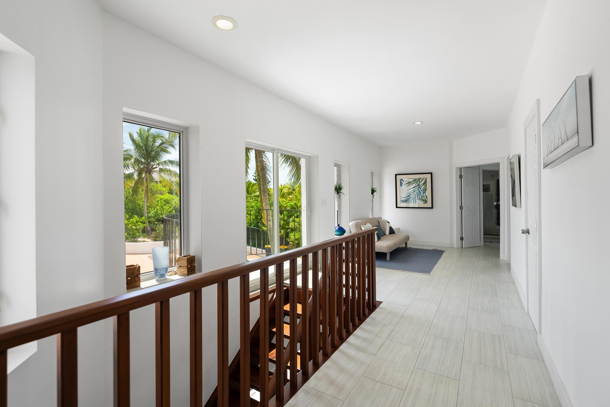 CHALK SOUND VILLA OASIS