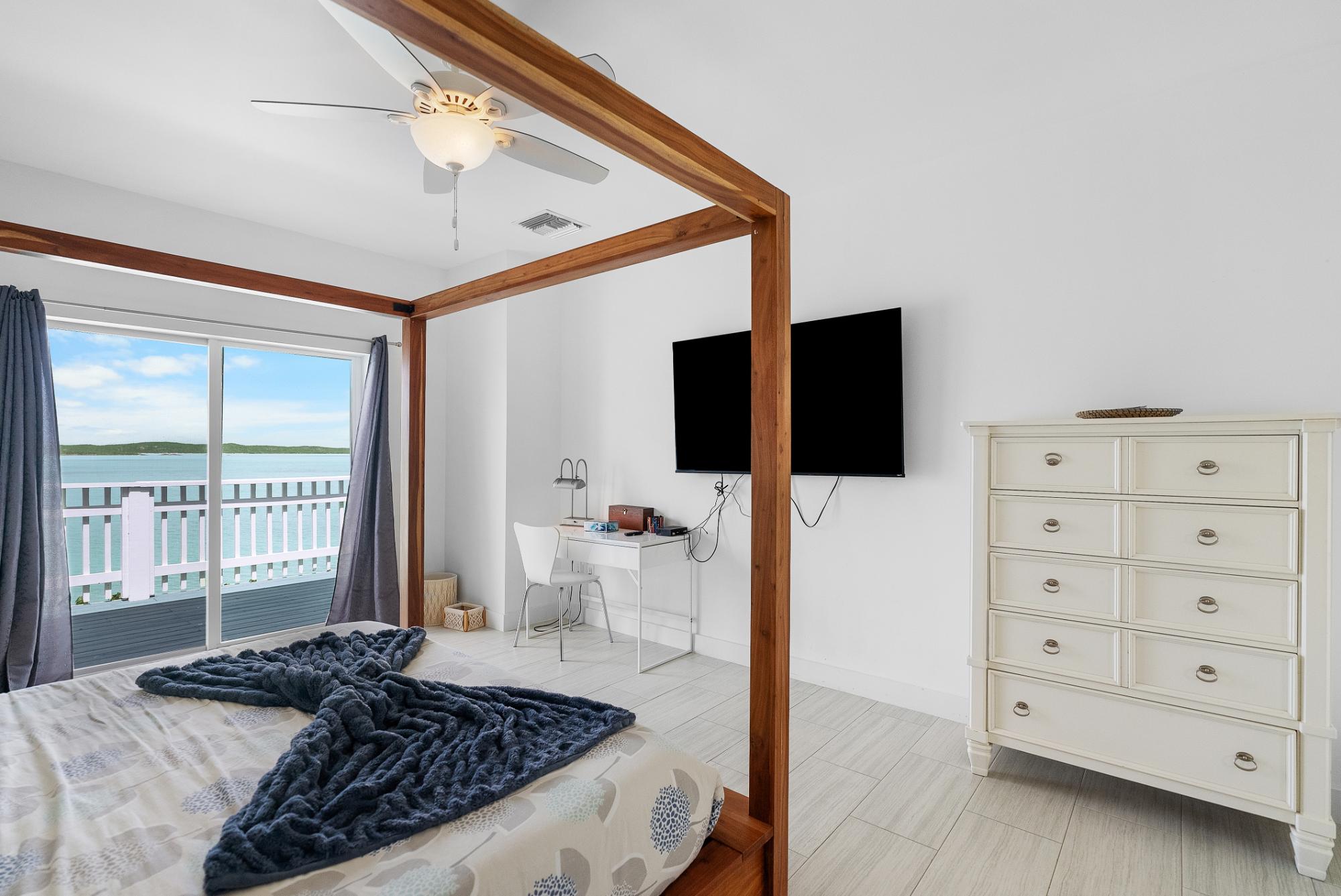 CHALK SOUND VILLA OASIS
