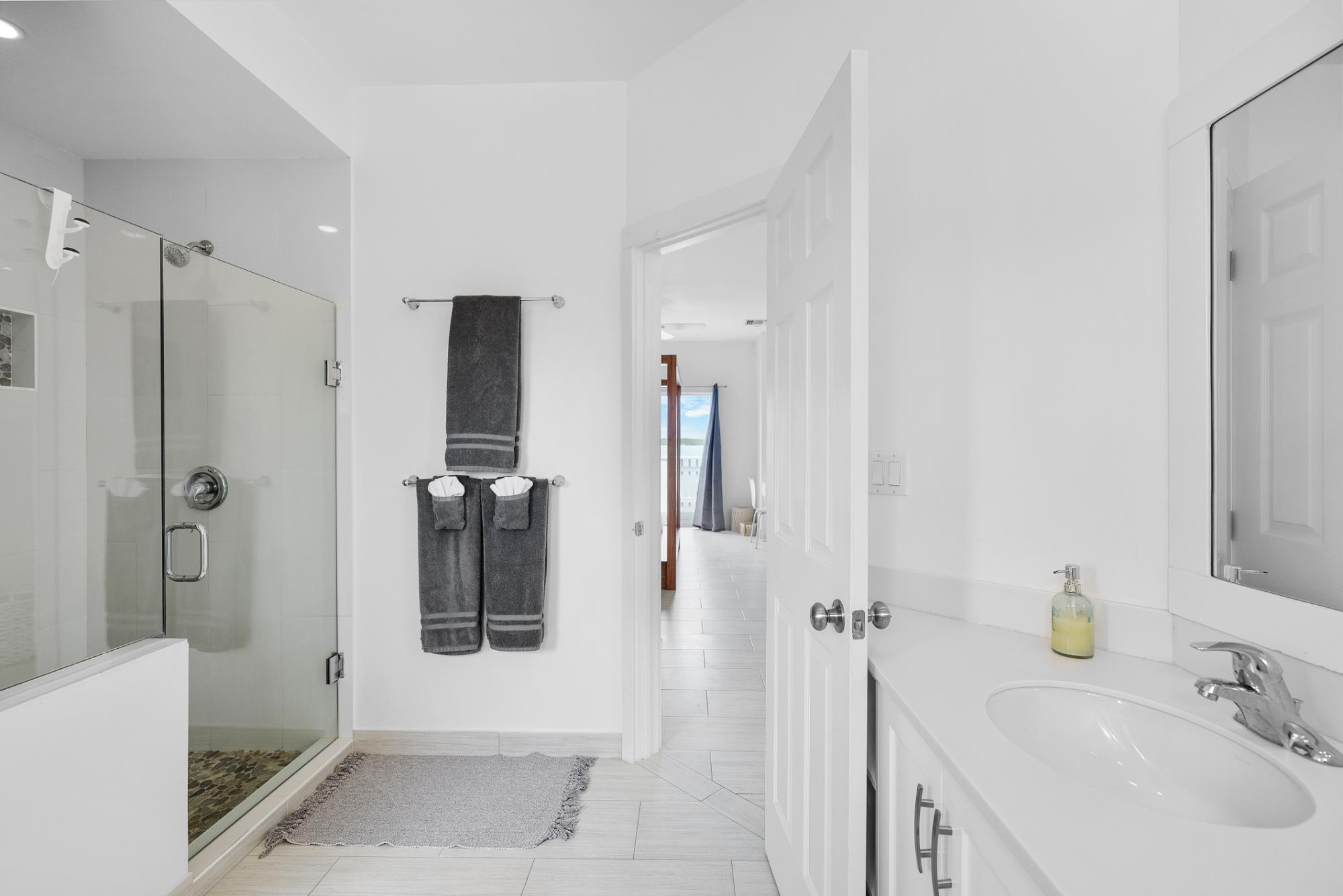 CHALK SOUND VILLA OASIS