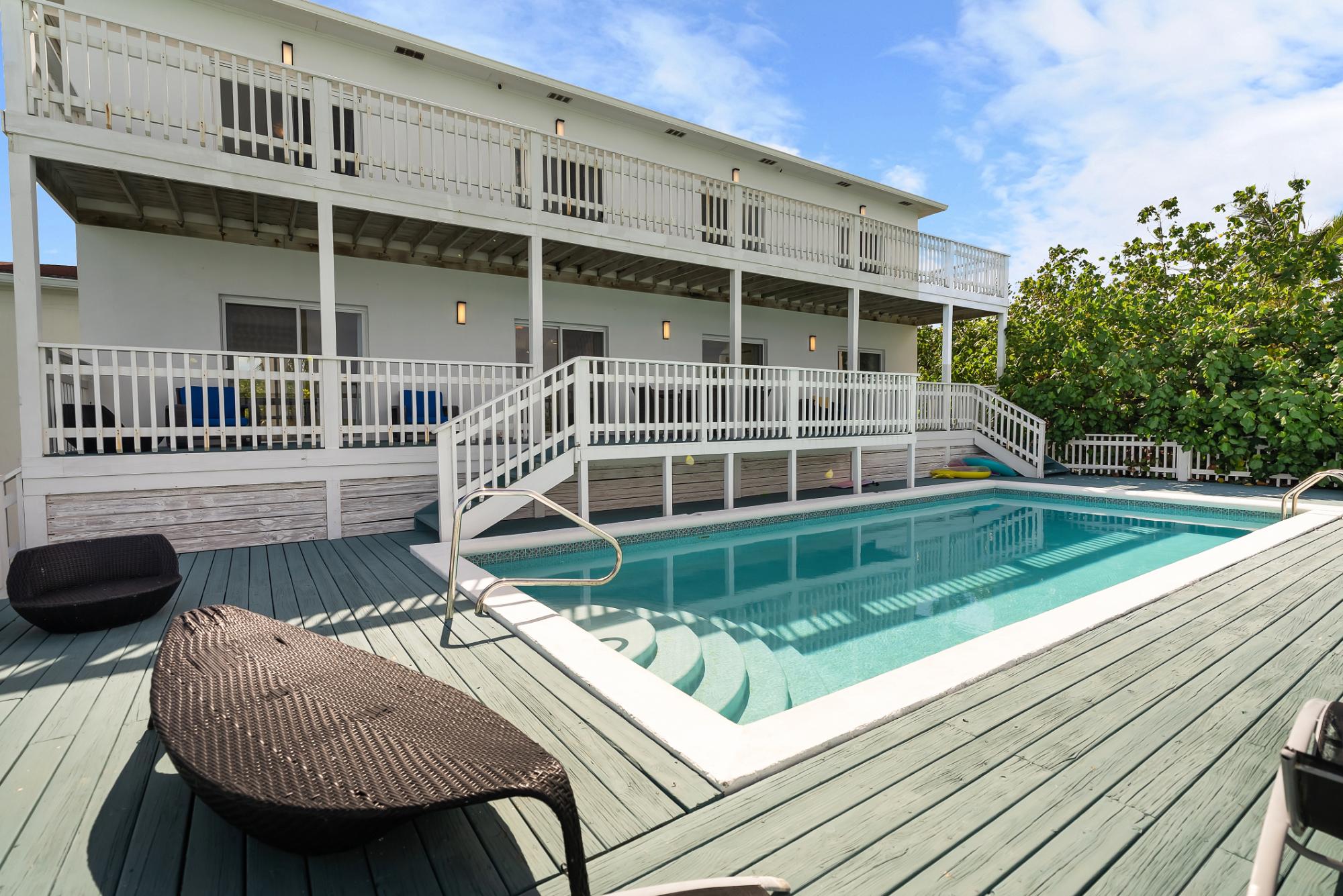 CHALK SOUND VILLA OASIS