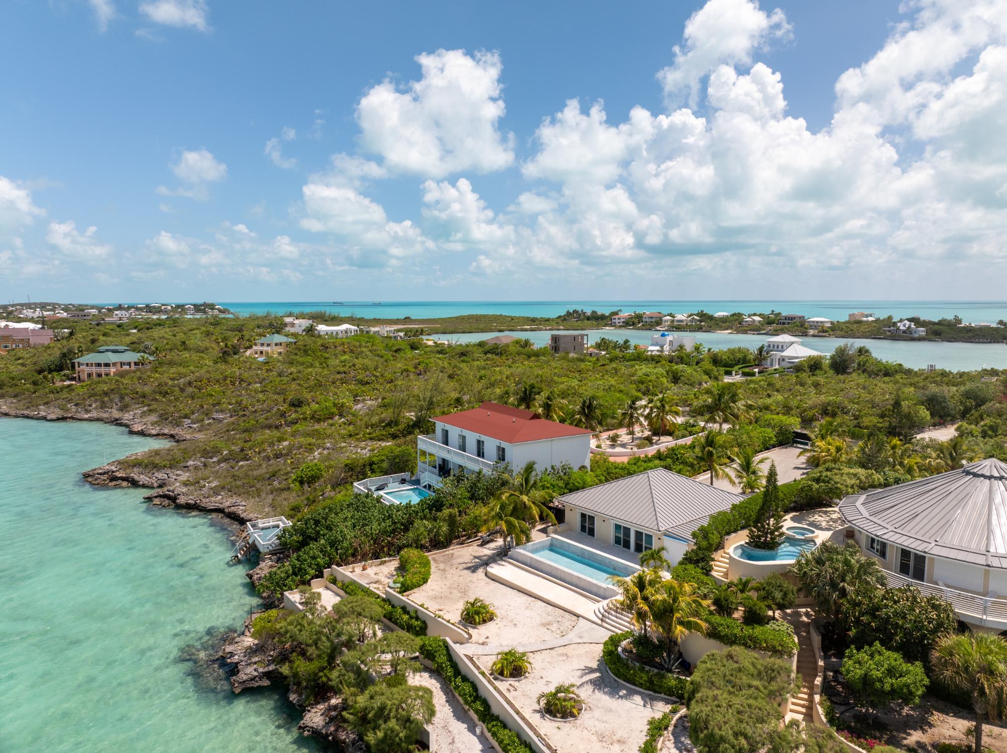CHALK SOUND VILLA OASIS