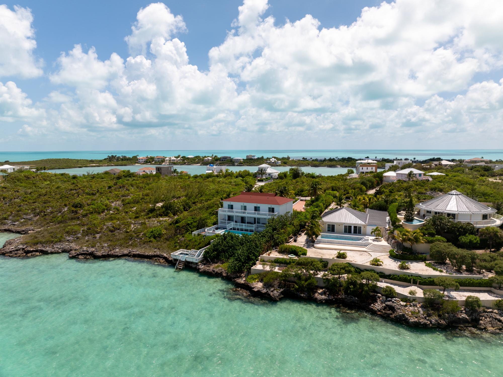 CHALK SOUND VILLA OASIS