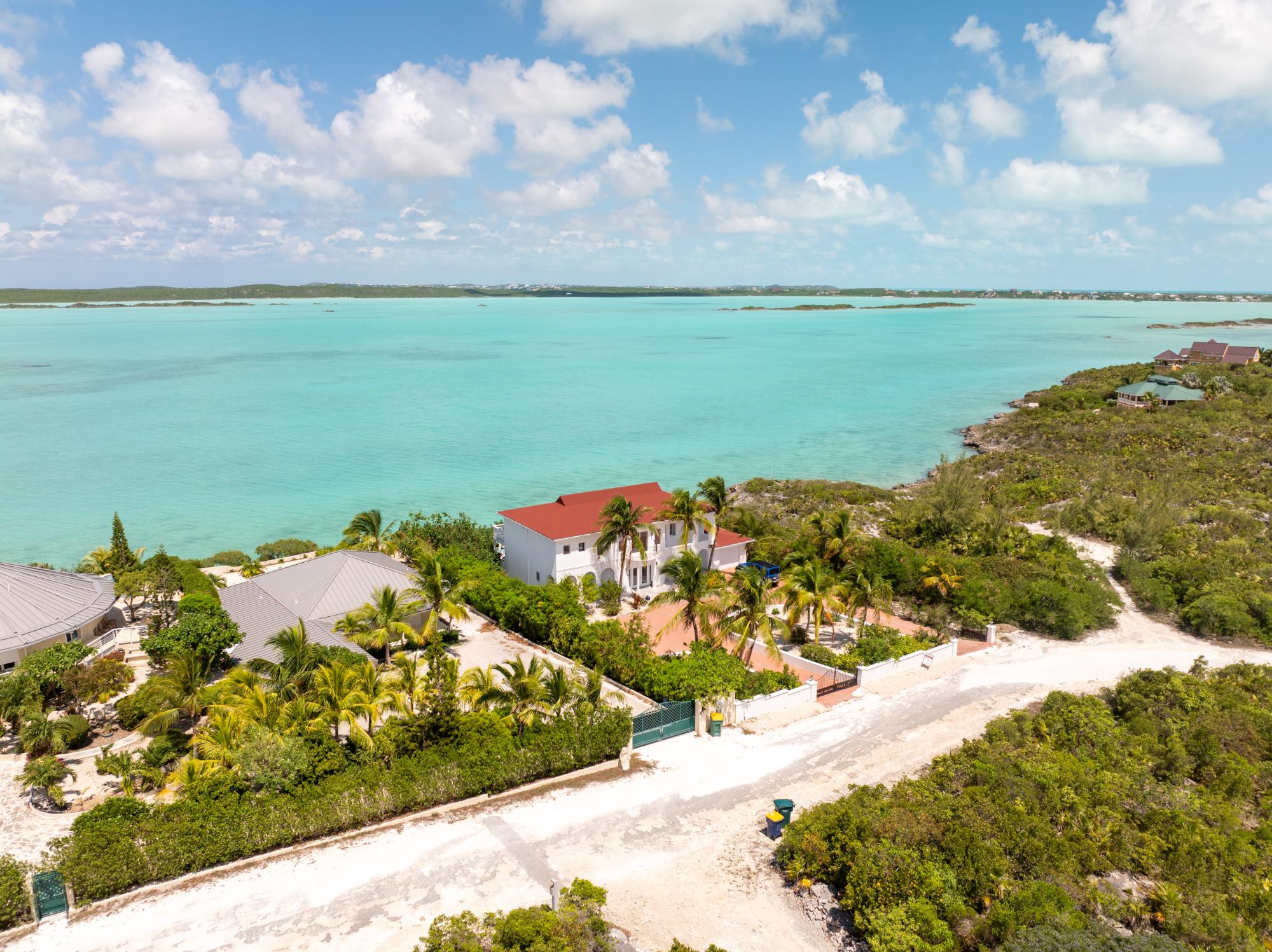 CHALK SOUND VILLA OASIS