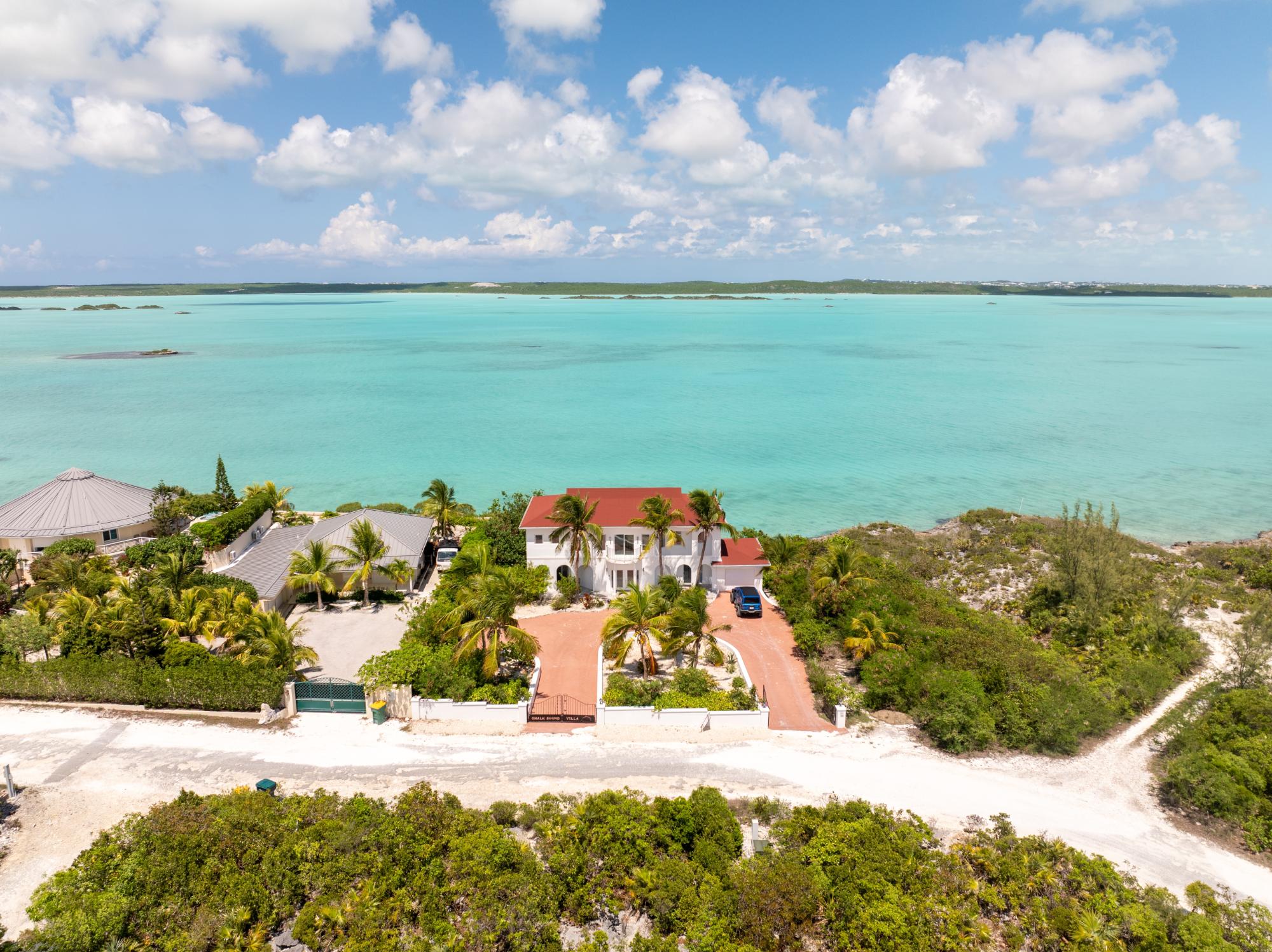 CHALK SOUND VILLA OASIS