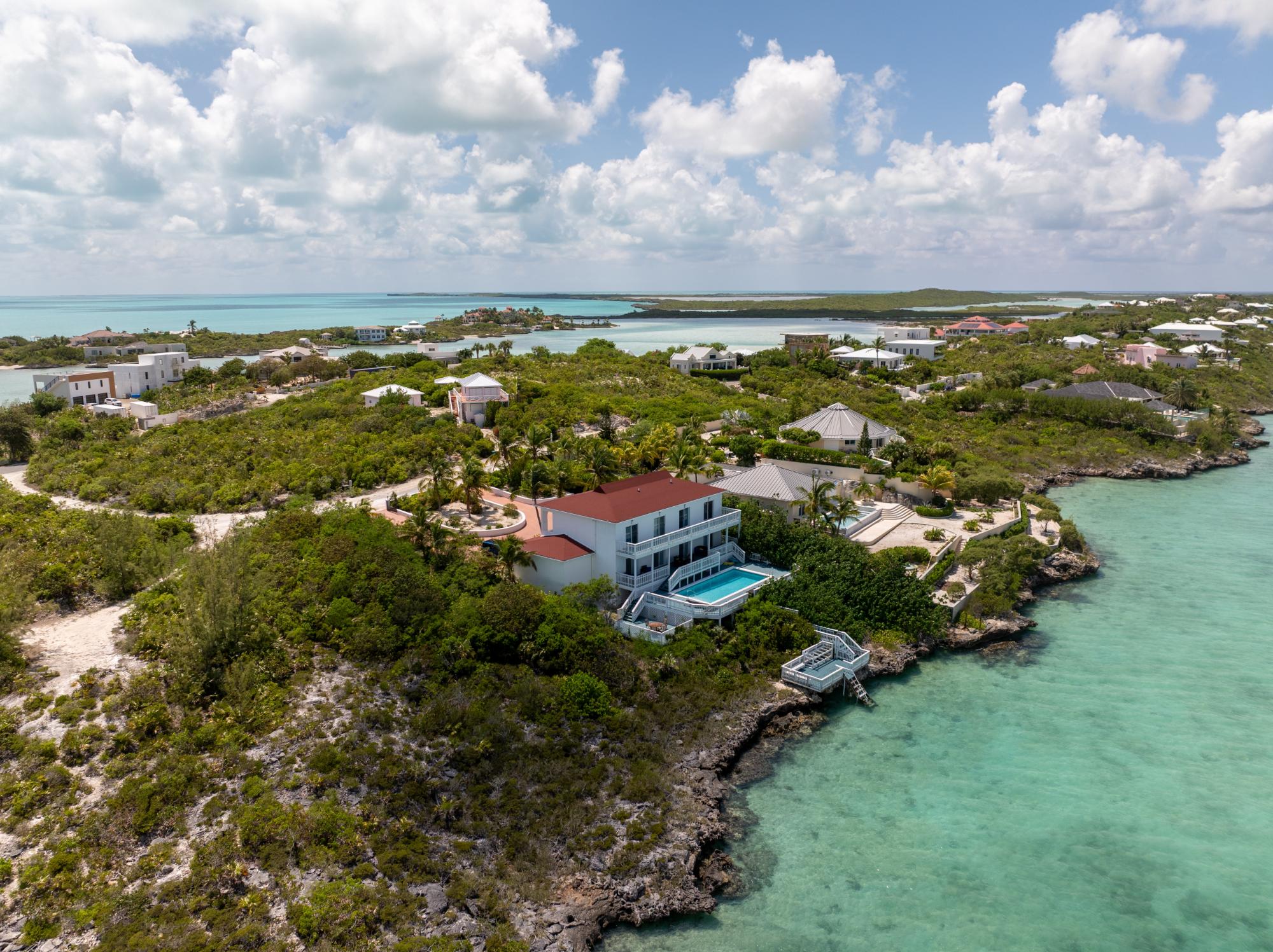 CHALK SOUND VILLA OASIS