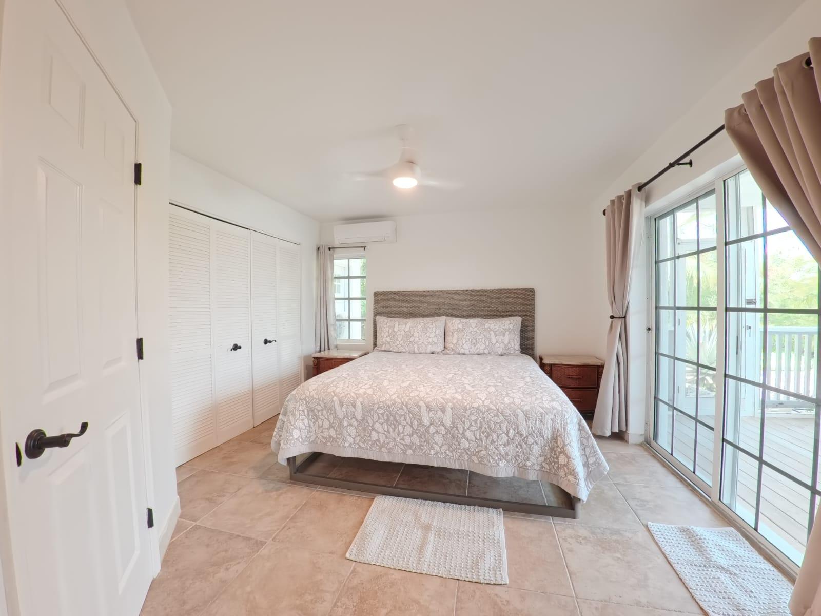 PALM BREEZE, DISCOVERY BA