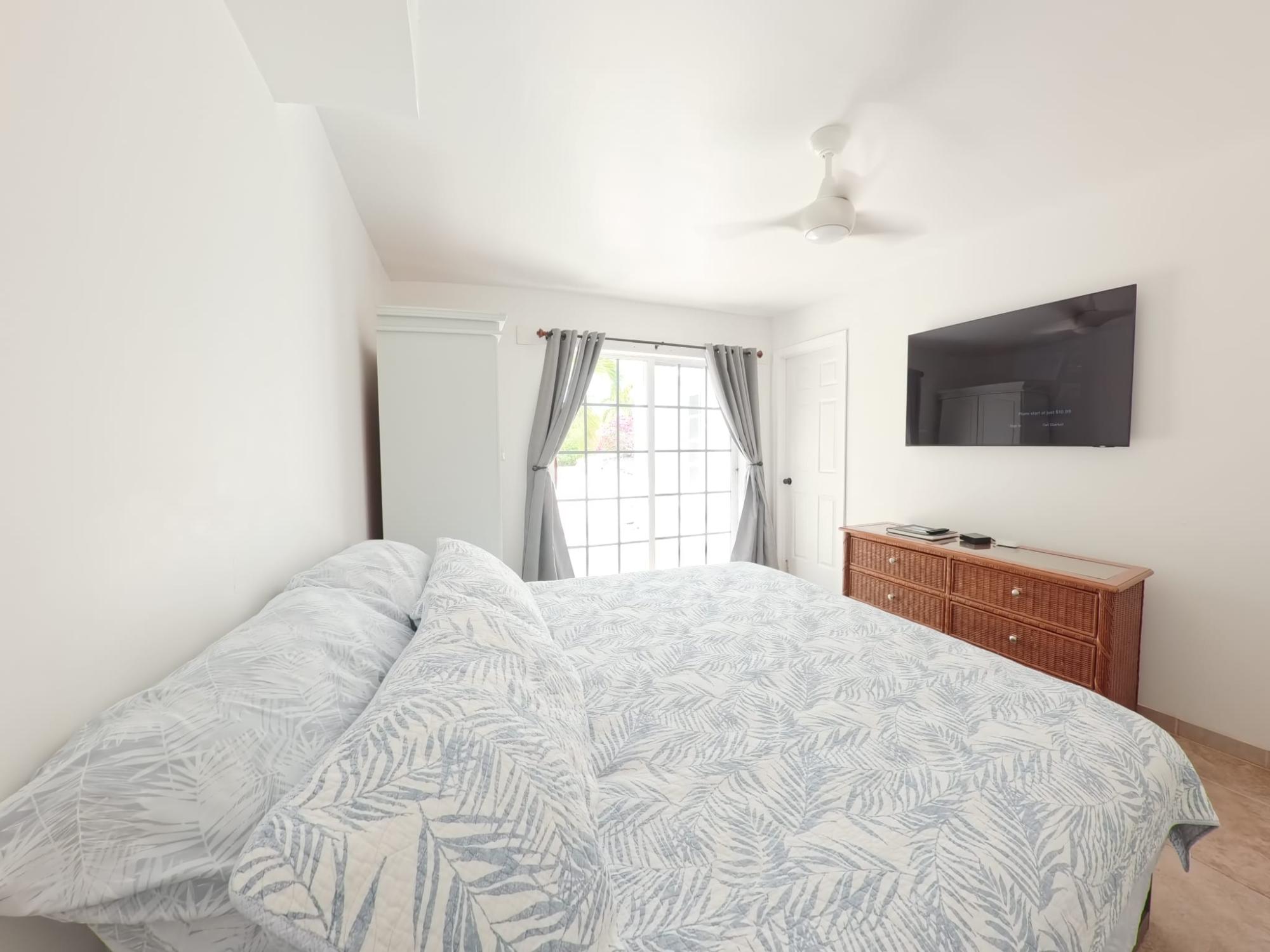 PALM BREEZE, DISCOVERY BA