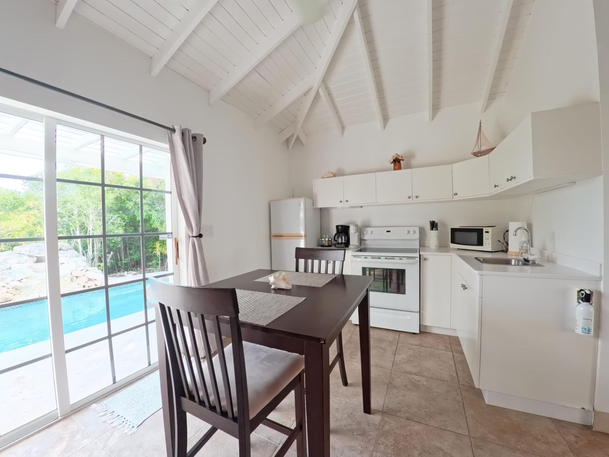 PALM BREEZE, DISCOVERY BA