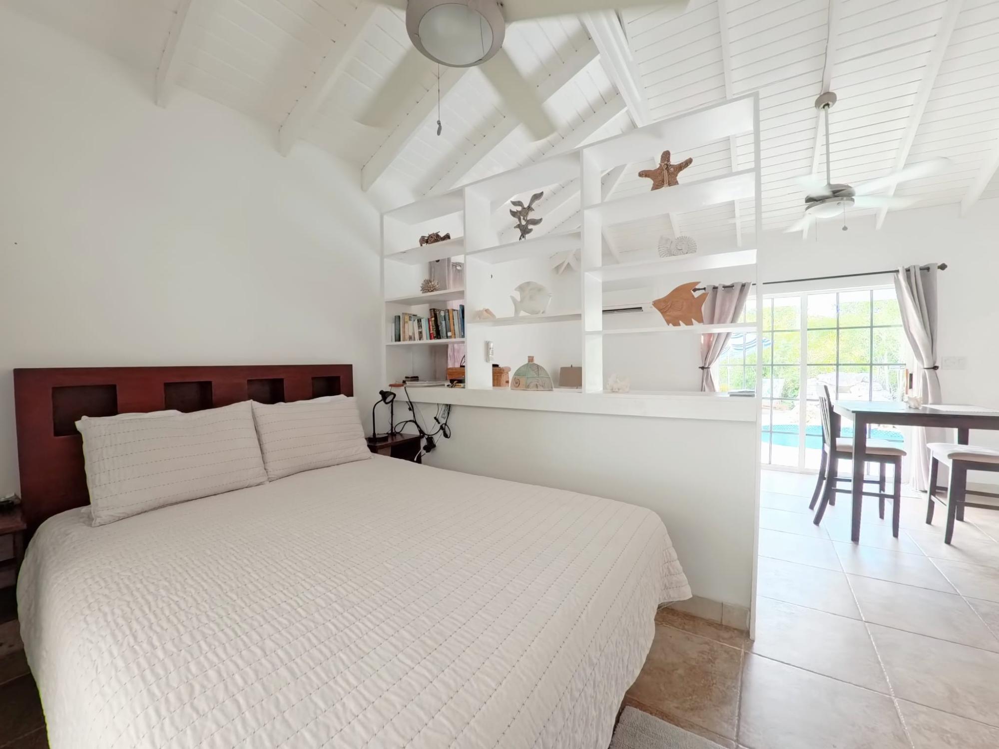 PALM BREEZE, DISCOVERY BA