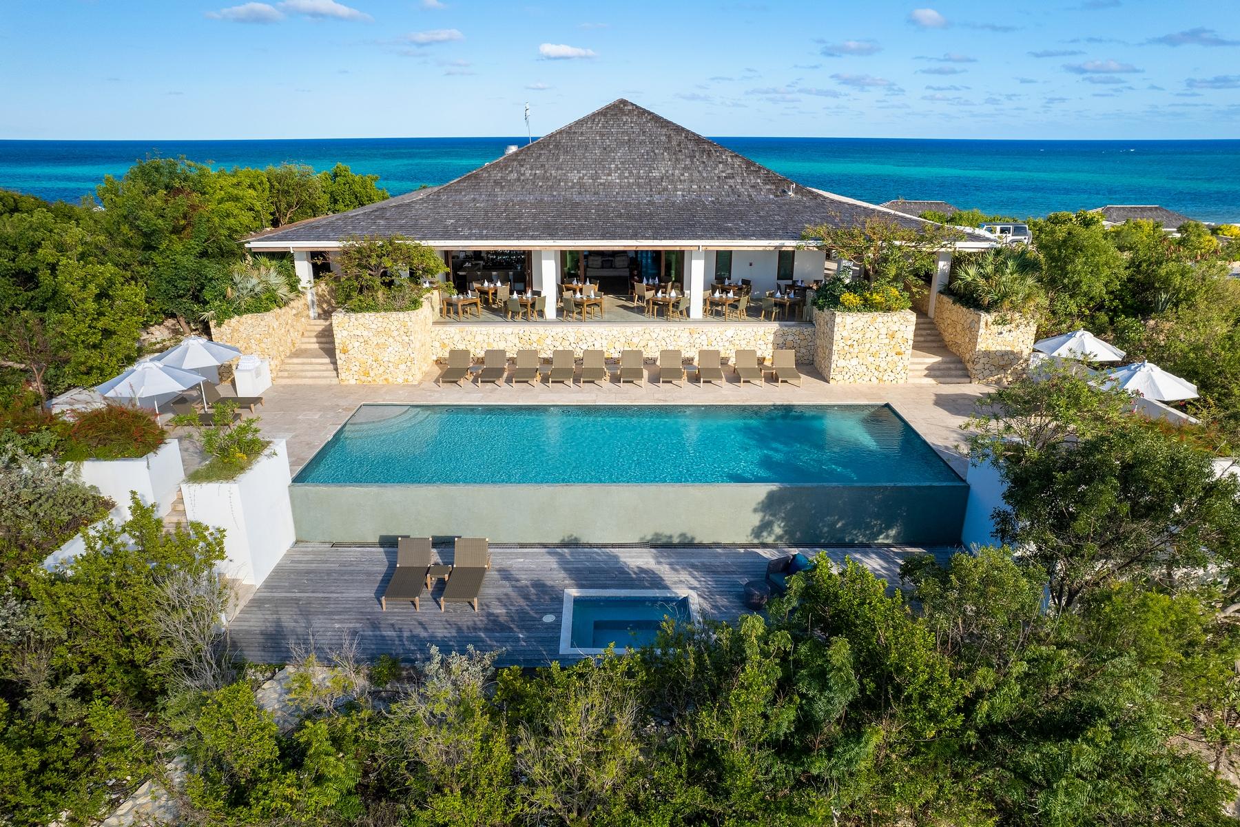 CORAL ESTATE  VILLA — photo 5