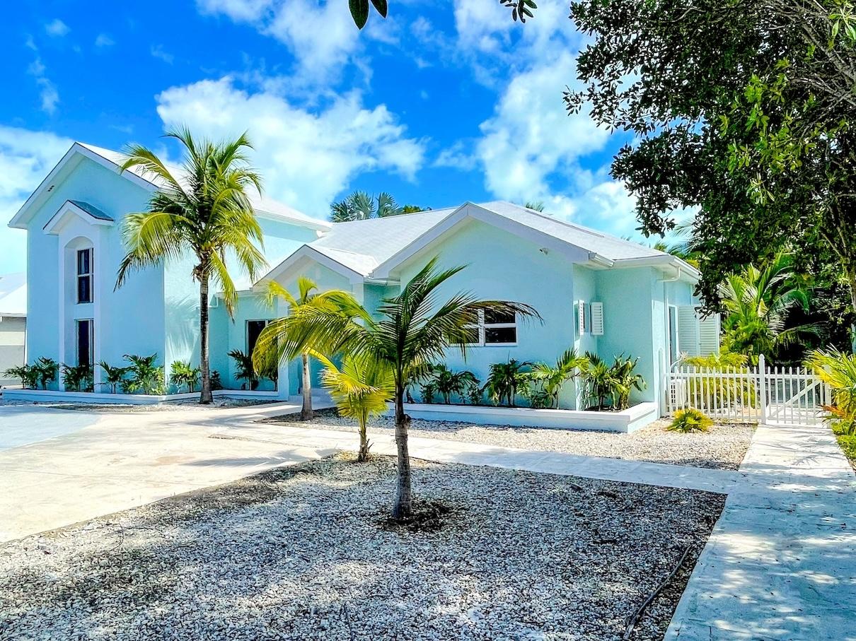 VILLA TROPICA SANDPIPER AVENUE-LEEWARD